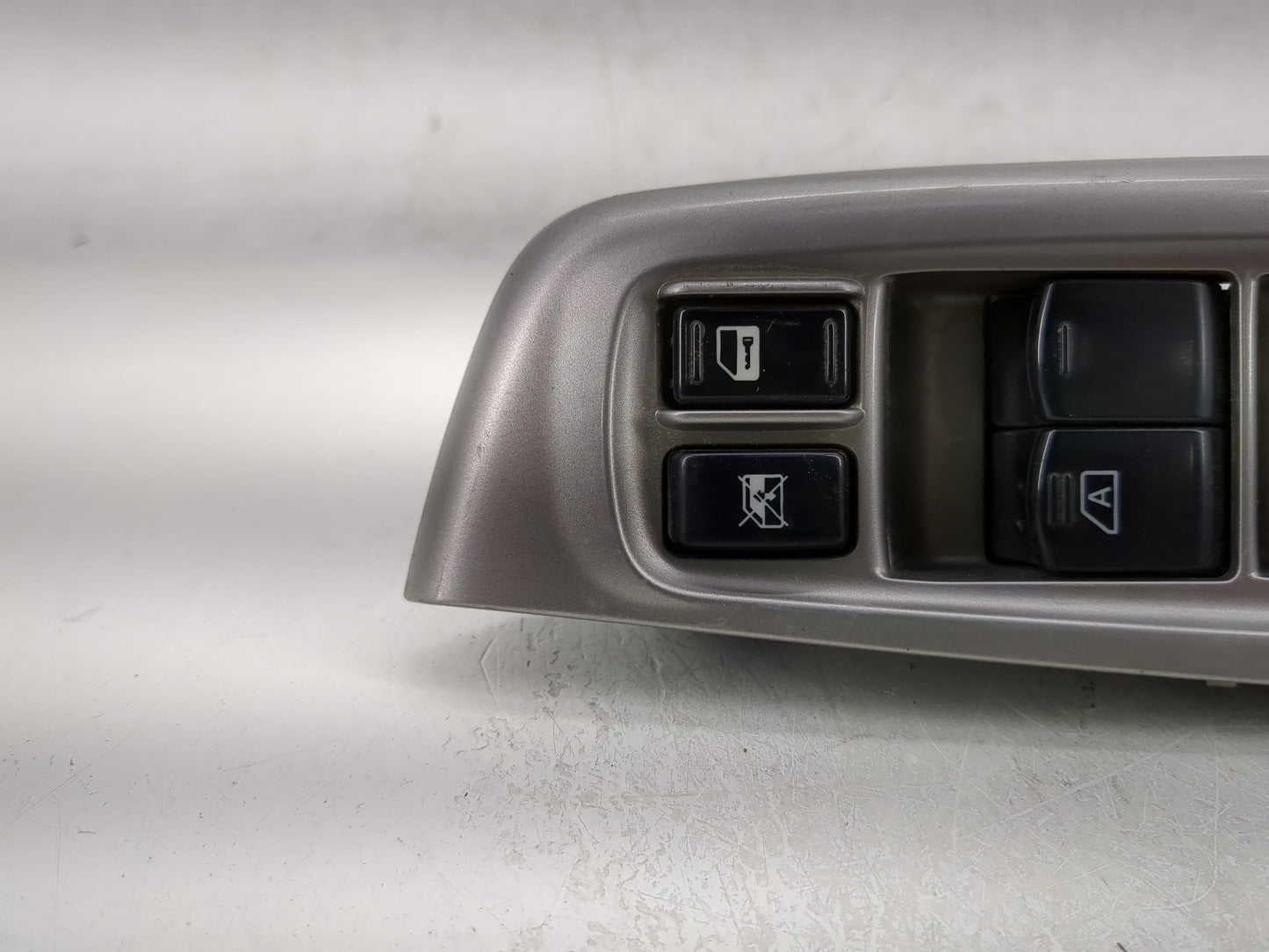 2009-2010 Subaru Forester Master Power Window Switch Replacement Driver Side Left P/N:94266 FG530 Fits Fits 2008 2009 2010 O