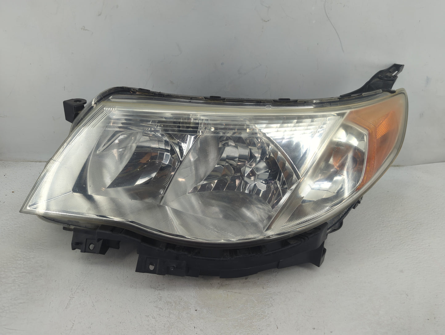 2010 Subaru Forester Driver Left Oem Head Light Headlight Lamp - Oemusedautoparts1.com