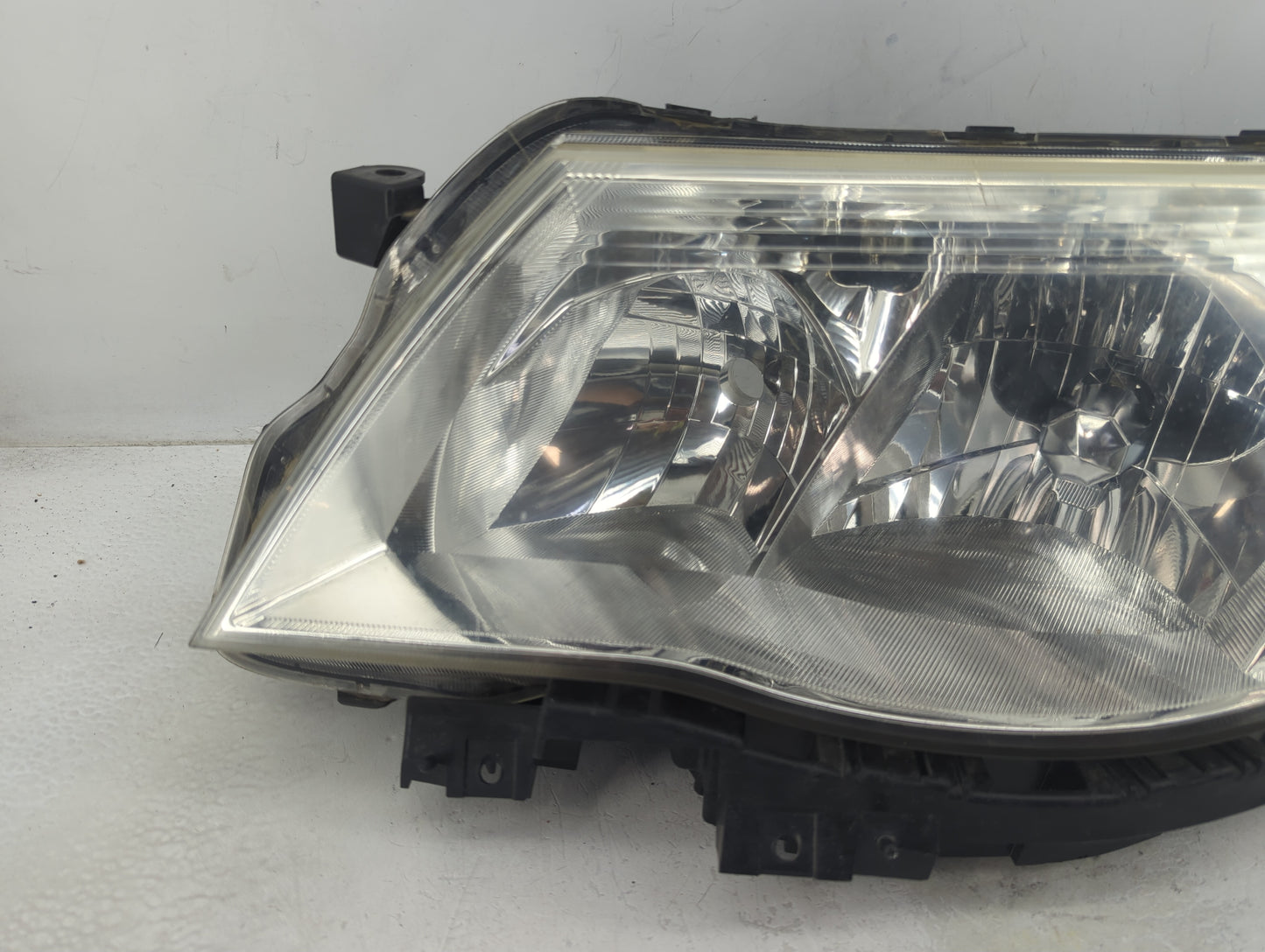 2010 Subaru Forester Driver Left Oem Head Light Headlight Lamp - Oemusedautoparts1.com