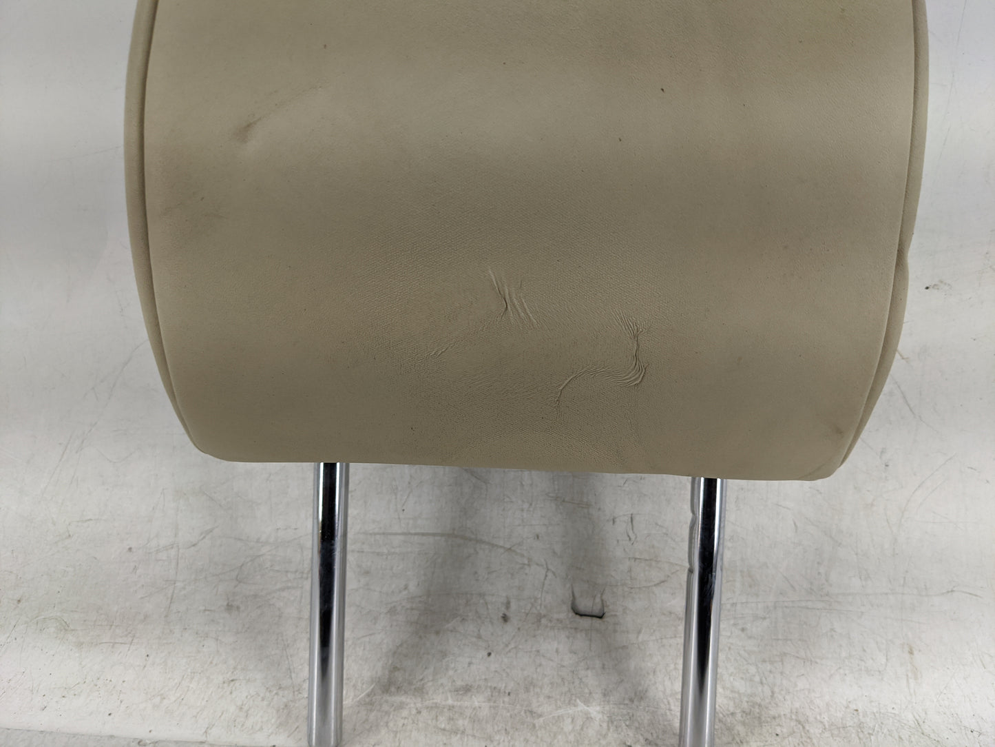 2010 Subaru Forester Headrest Head Rest Front Driver Passenger Seat - Oemusedautoparts1.com