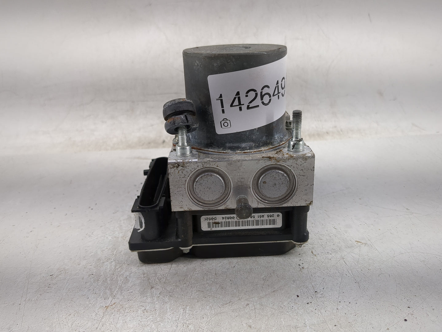 2009-2010 Subaru Forester ABS Pump Control Module Replacement P/N:0 265 951 584 Fits Fits 2009 2010 OEM Used Auto Parts - Oe