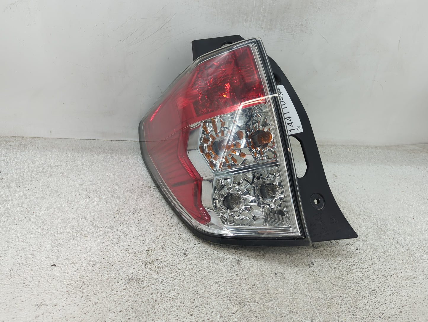 2010 Subaru Forester Tail Light Assembly Driver Left OEM Fits OEM Used Auto Parts - Oemusedautoparts1.com