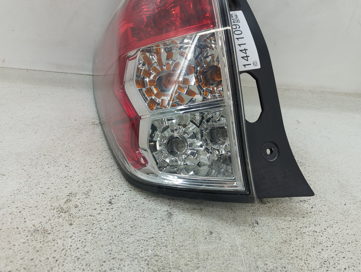 2010 Subaru Forester Tail Light Assembly Driver Left OEM Fits OEM Used Auto Parts - Oemusedautoparts1.com