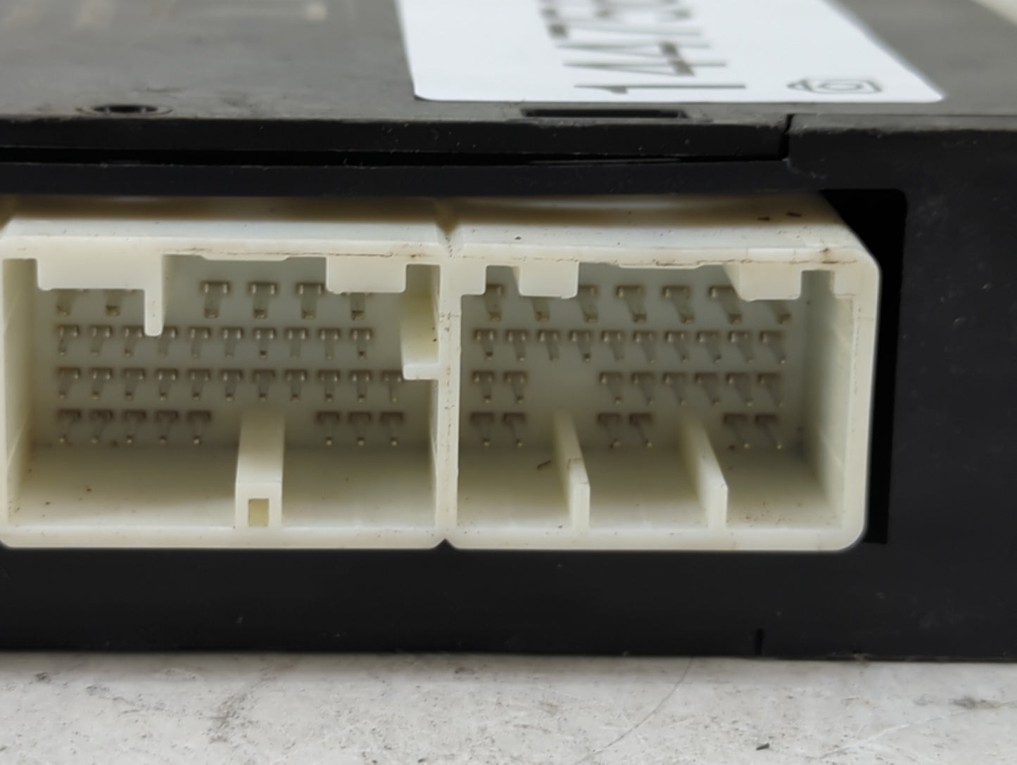 2010 Subaru Forester Body Control Module Bcm Inner Cabin Fuse Box - Oemusedautoparts1.com