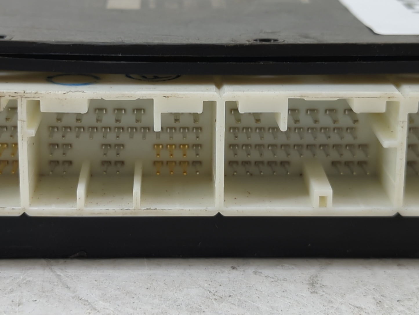 2010 Subaru Forester Body Control Module Bcm Inner Cabin Fuse Box - Oemusedautoparts1.com
