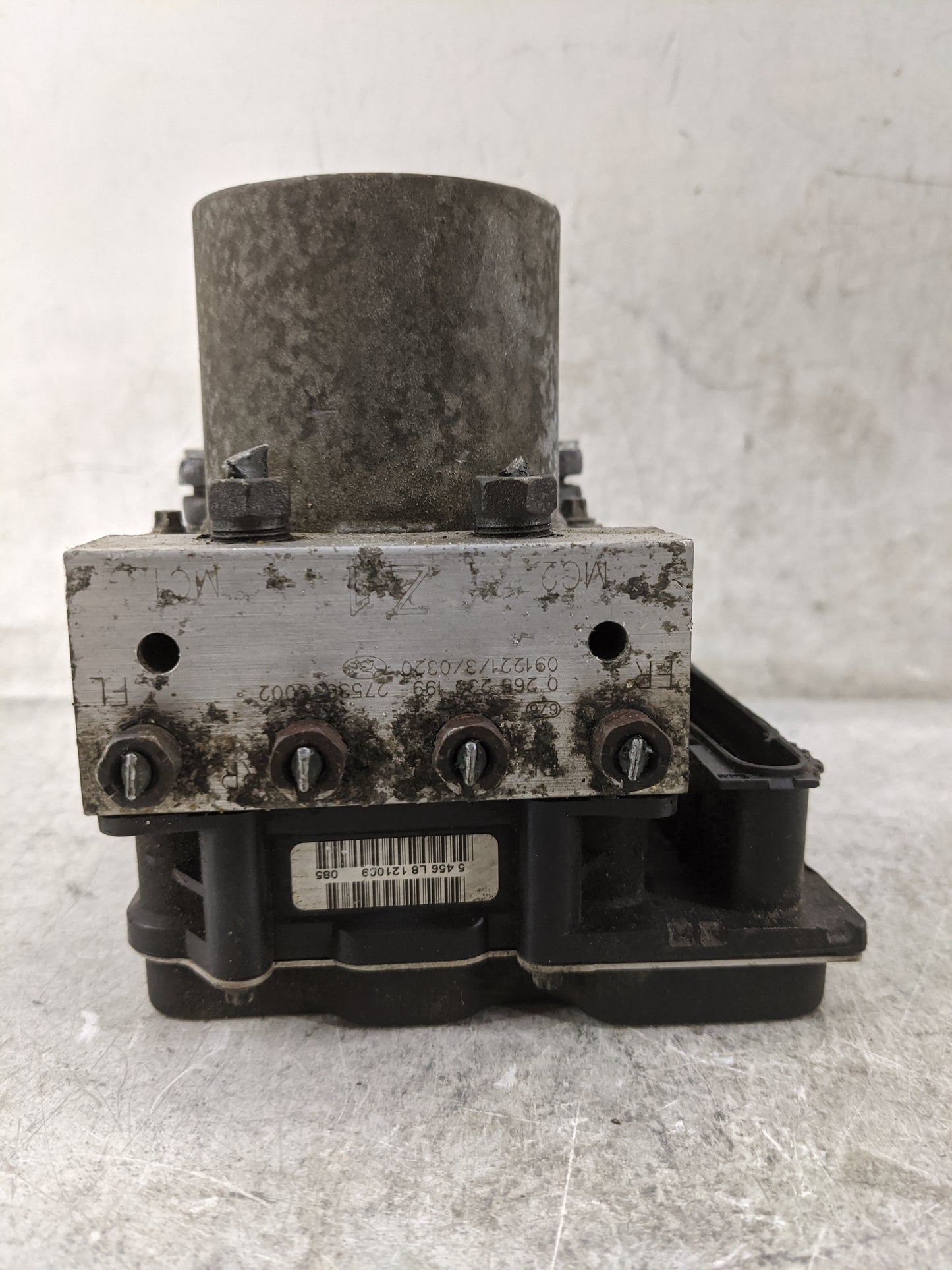 2009-2010 Subaru Forester ABS Pump Control Module Replacement P/N:0265239193 27536000002, 0265950923 Fits Fits 2009 2010 OEM