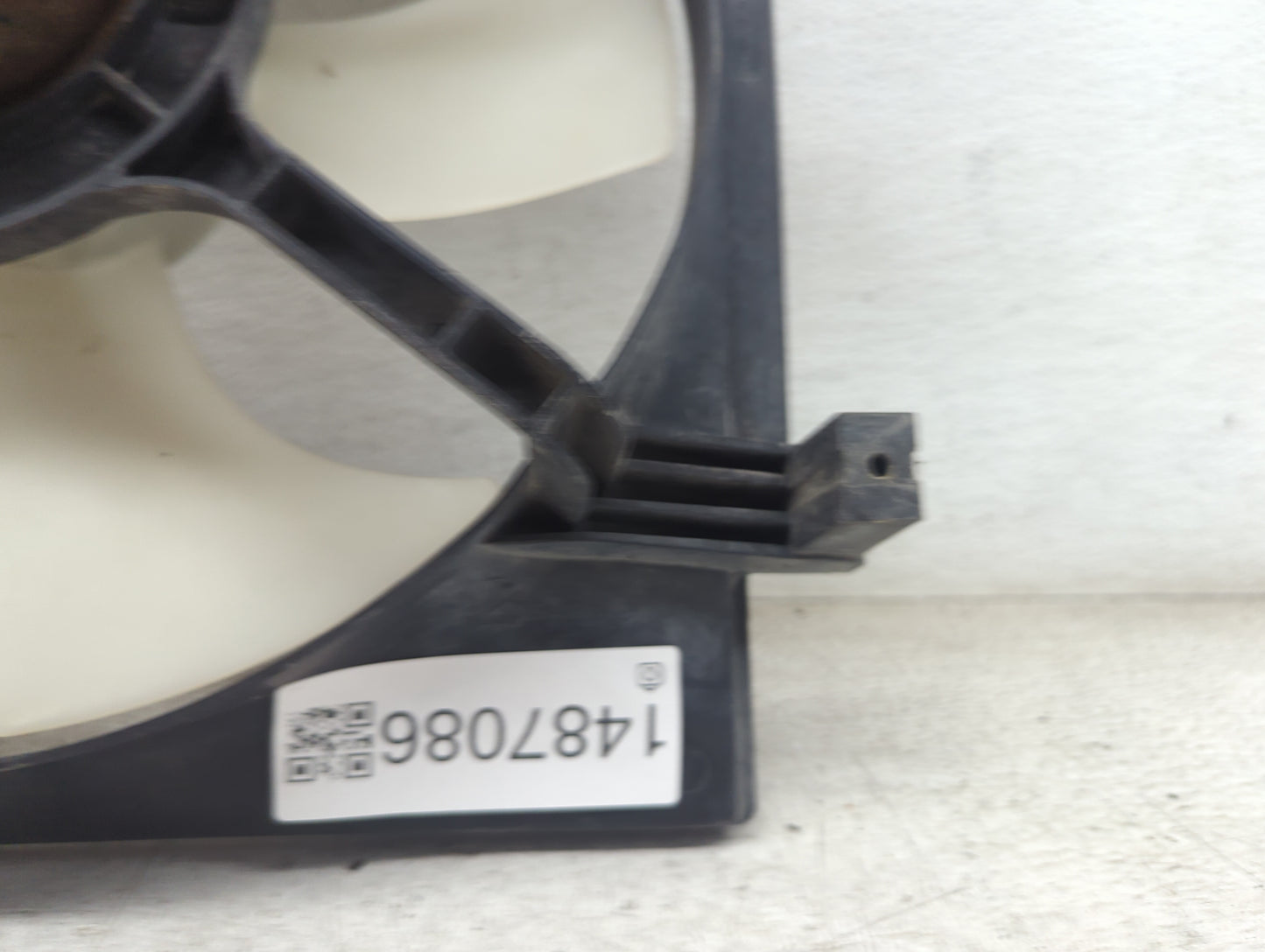 2010 Subaru Forester Electric Radiator Cooling Fan Motor Assembly Fits OEM Used Auto Parts - Oemusedautoparts1.com