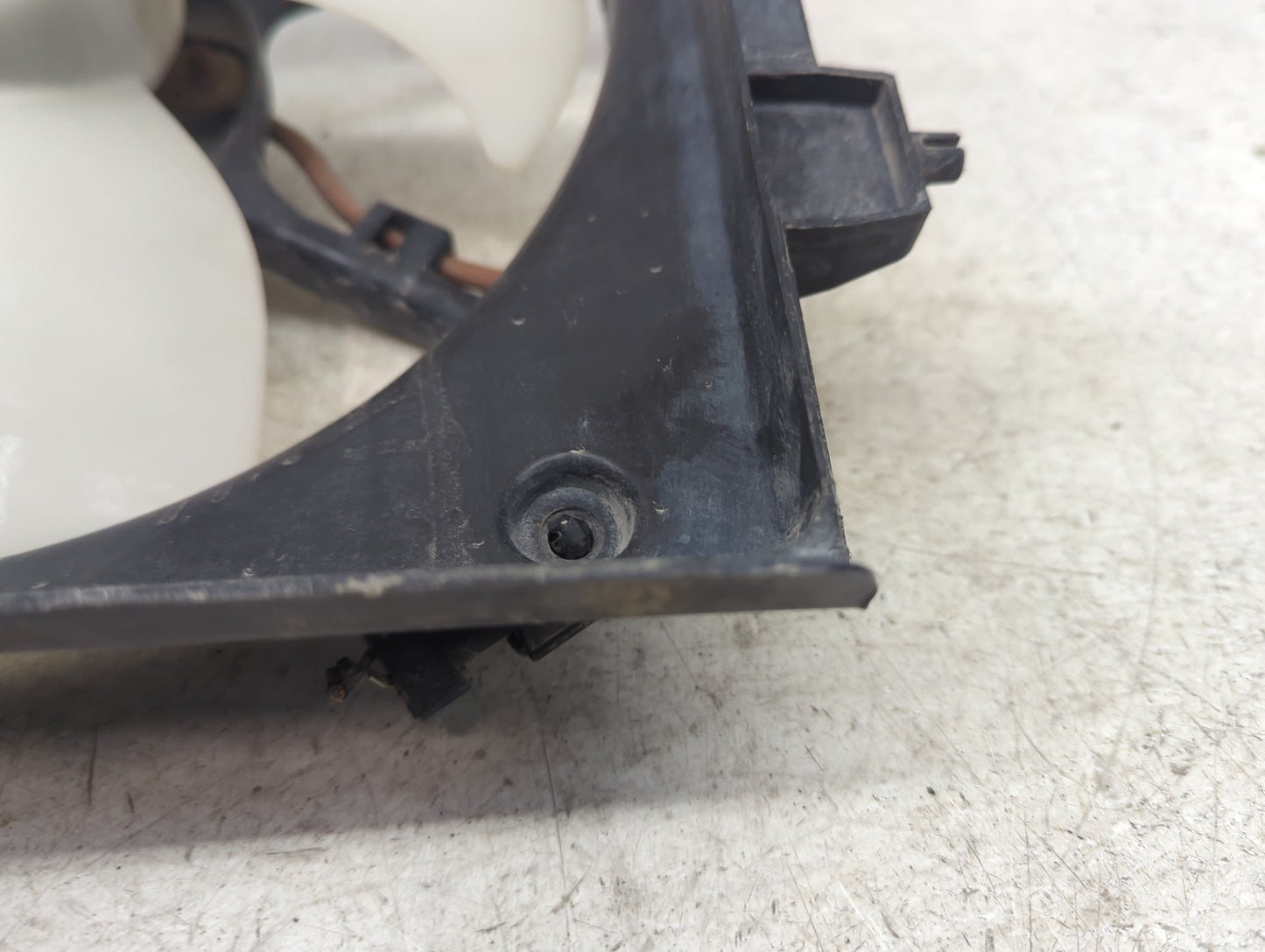 2010 Subaru Forester Electric Radiator Cooling Fan Motor Assembly Fits OEM Used Auto Parts - Oemusedautoparts1.com