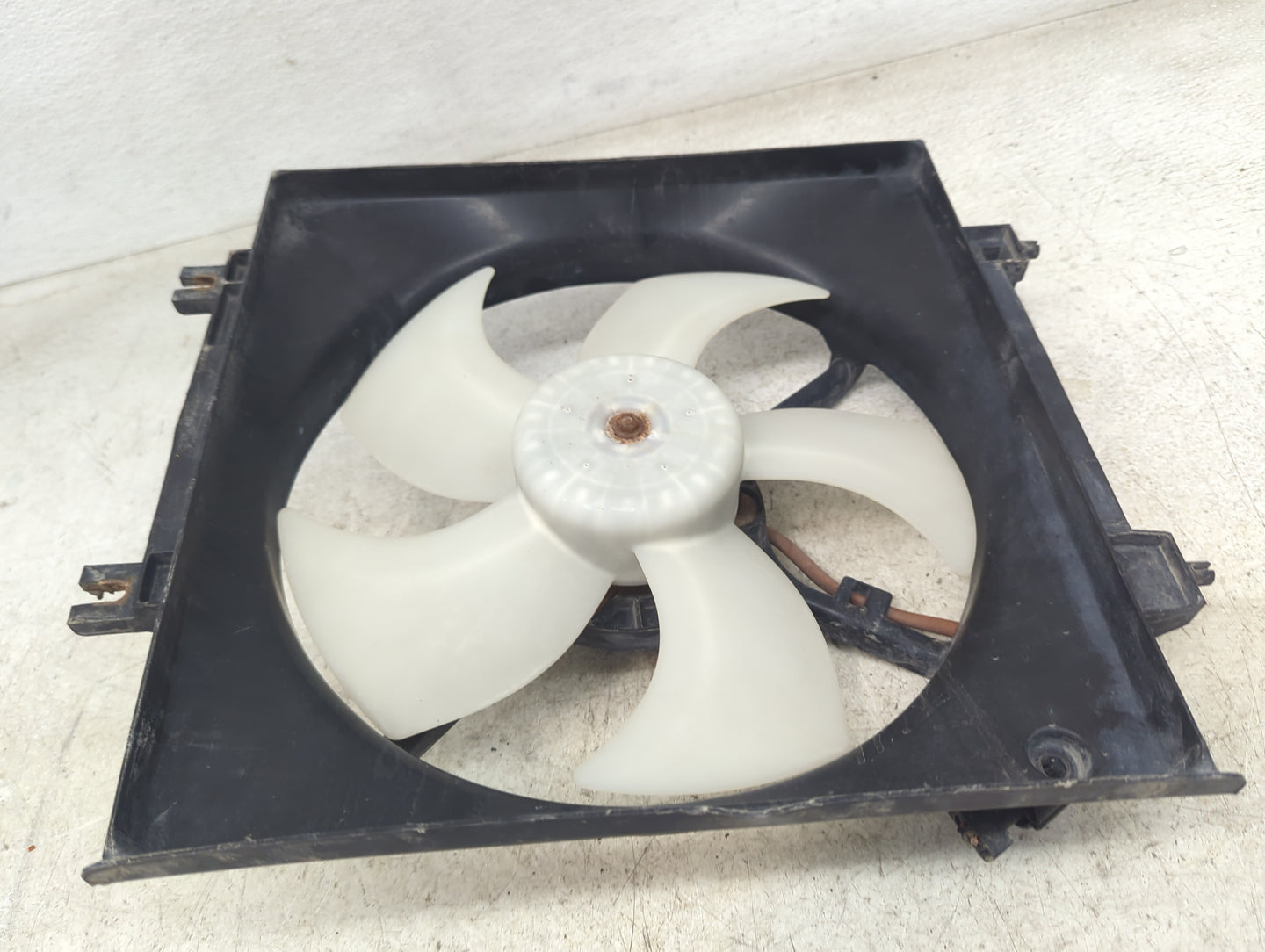 2010 Subaru Forester Electric Radiator Cooling Fan Motor Assembly Fits OEM Used Auto Parts - Oemusedautoparts1.com