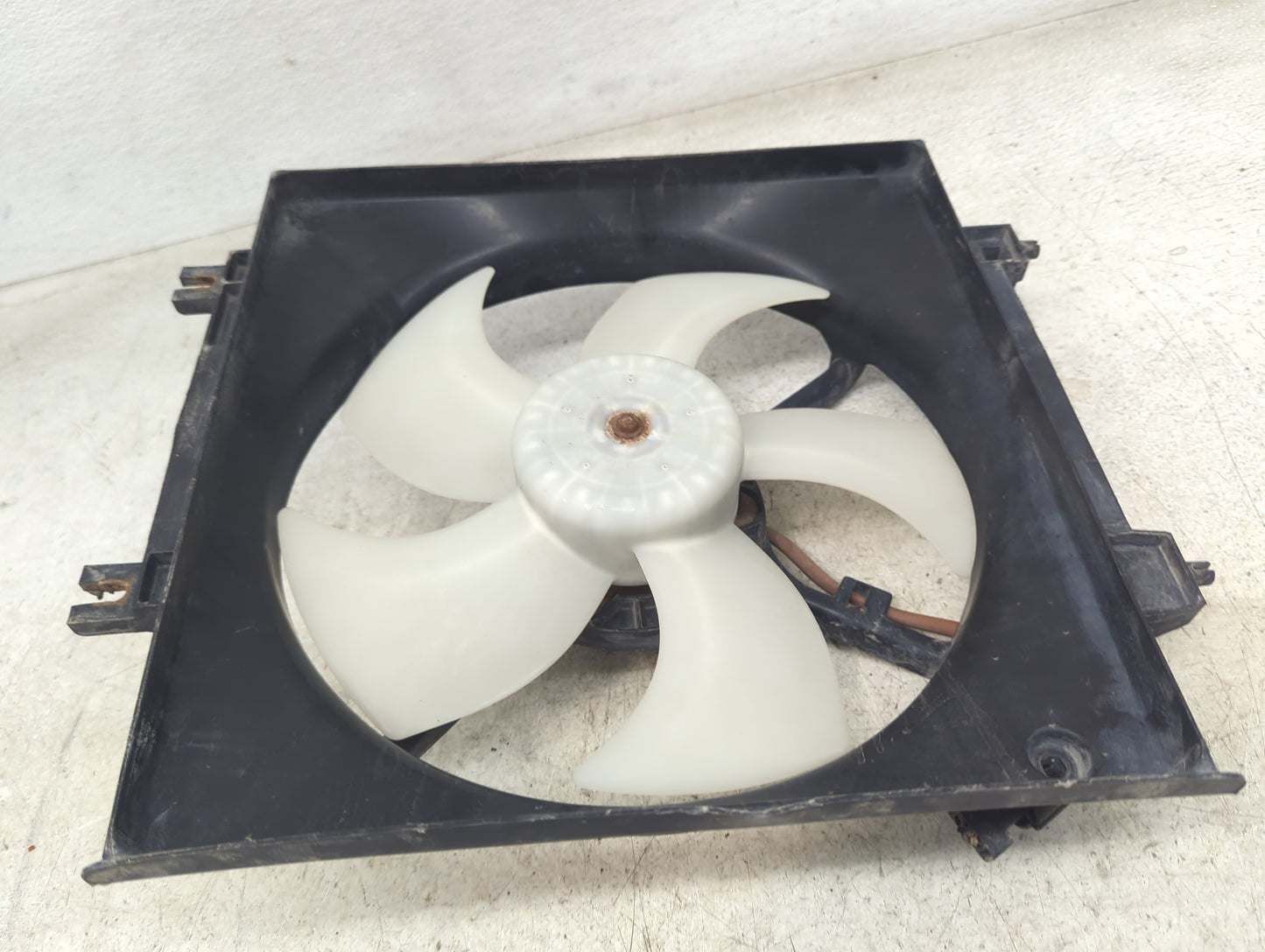 2010 Subaru Forester Electric Radiator Cooling Fan Motor Assembly Fits OEM Used Auto Parts - Oemusedautoparts1.com