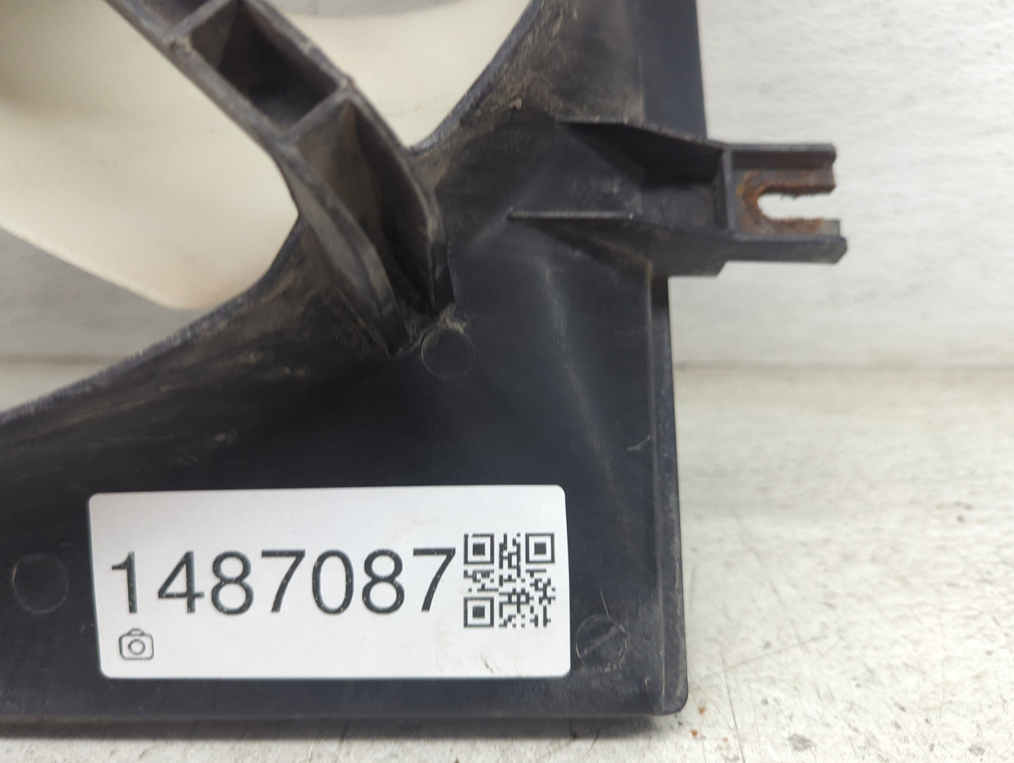 2010 Subaru Forester Electric Radiator Cooling Fan Motor Assembly Fits Fits 2008 2009 2011 OEM Used Auto Parts - Oemusedauto