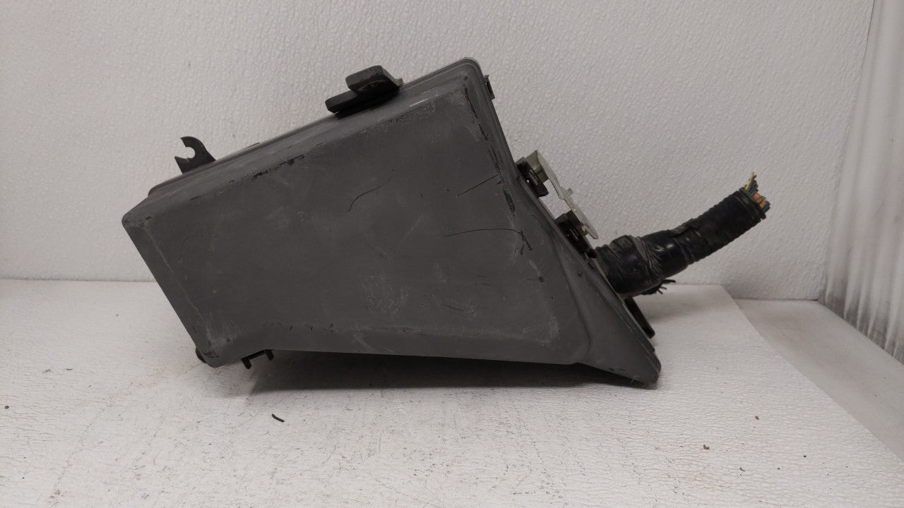 2010-2013 Subaru Forester Fusebox Fuse Box Panel Relay Module P/N:MB100200B MB502095B Fits Fits 2010 2011 2012 2013 OEM Used