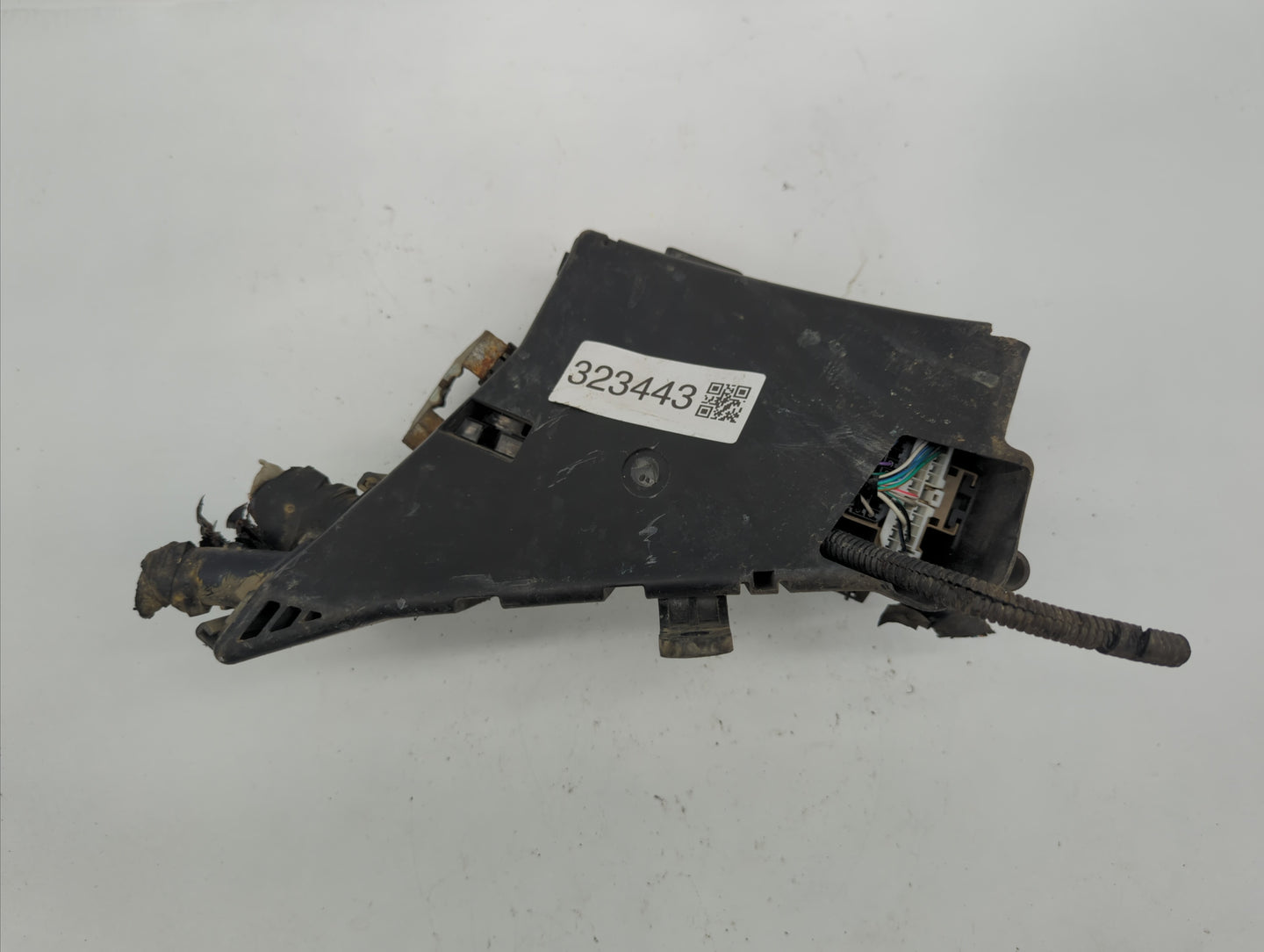 2010-2013 Subaru Forester Fusebox Fuse Box Panel Relay Module P/N:82241SC050 MB100200B, MB502095B Fits Fits 2010 2011 2012 2