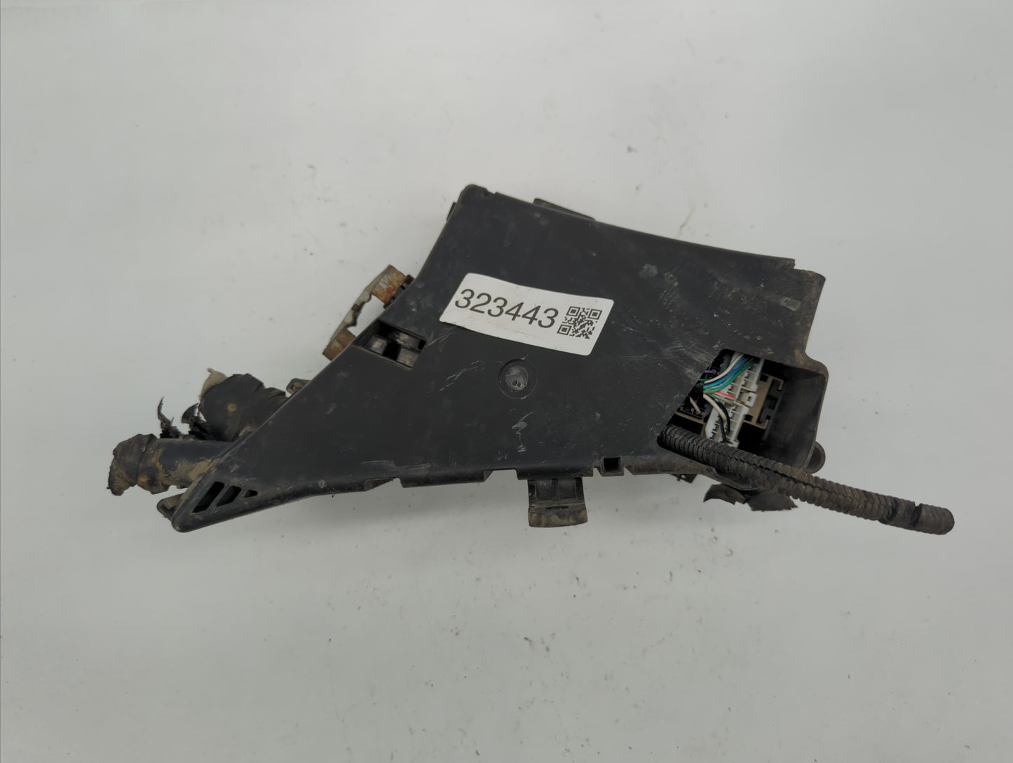 2010-2013 Subaru Forester Fusebox Fuse Box Panel Relay Module P/N:82241SC050 MB100200B, MB502095B Fits Fits 2010 2011 2012 2