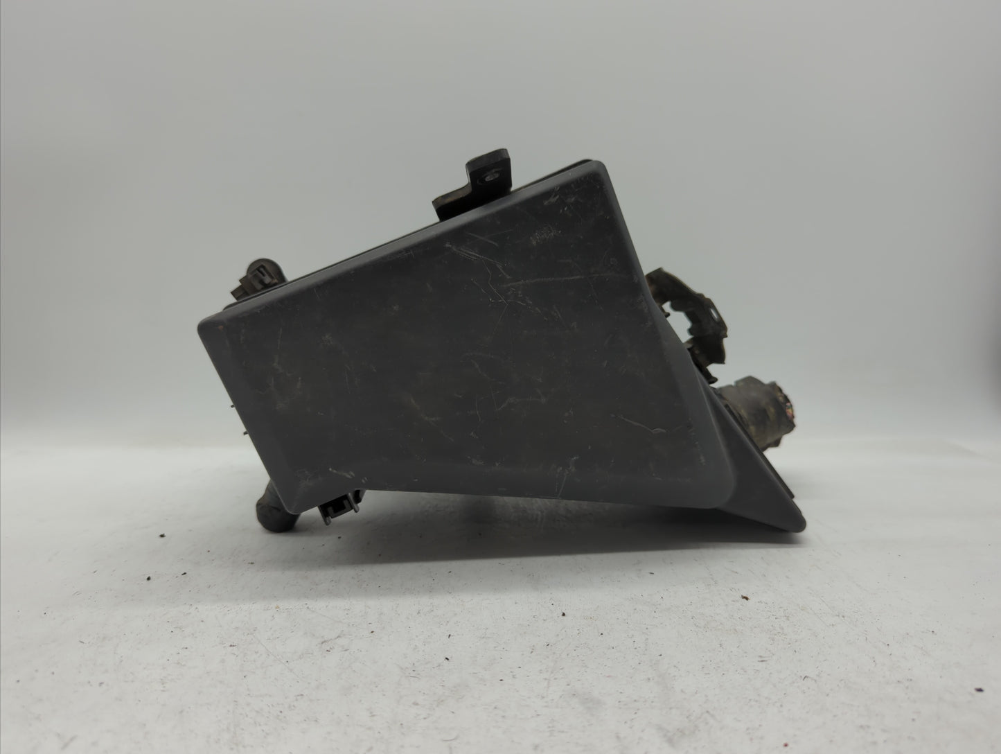 2010-2013 Subaru Forester Fusebox Fuse Box Panel Relay Module P/N:82241SC050 MB100200B, MB502095B Fits Fits 2010 2011 2012 2