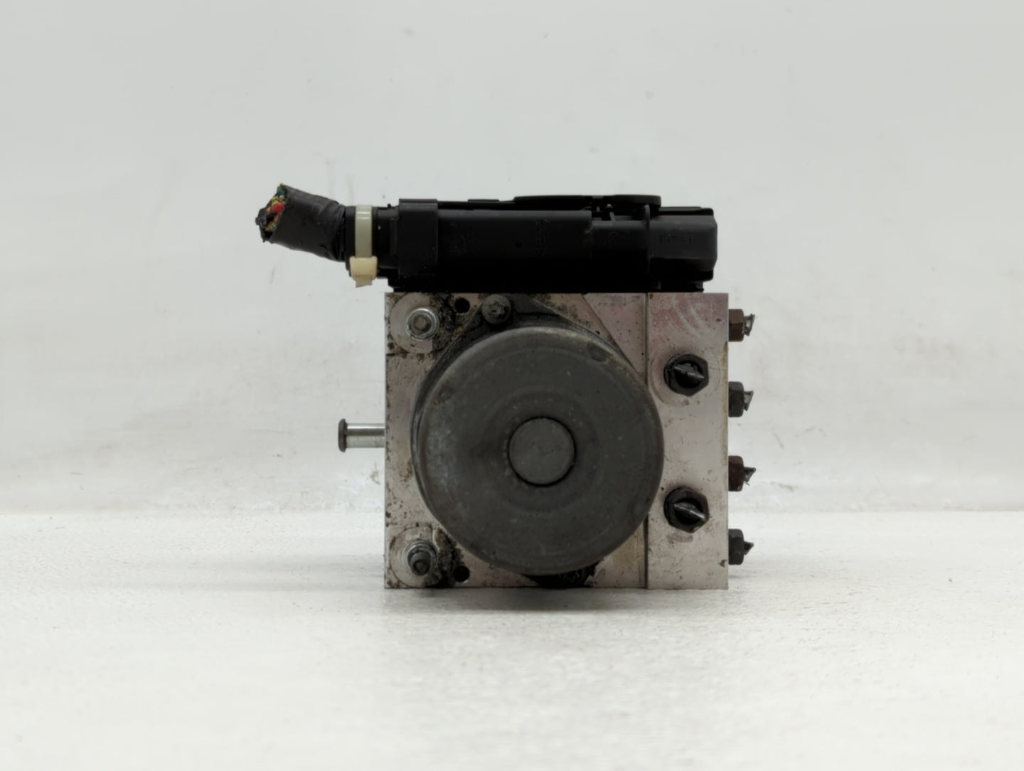 2009-2010 Subaru Forester ABS Pump Control Module Replacement P/N:0 265 230 199 27536SC002, 27536SC003 Fits Fits 2009 2010 O