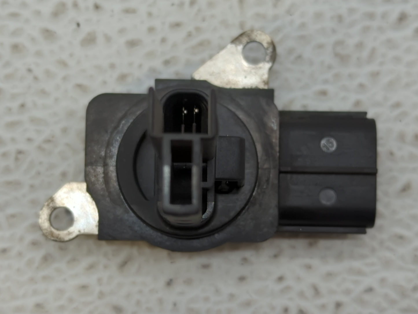 2014-2018 Subaru Forester Mass Air Flow Meter Maf - Oemusedautoparts1.com
