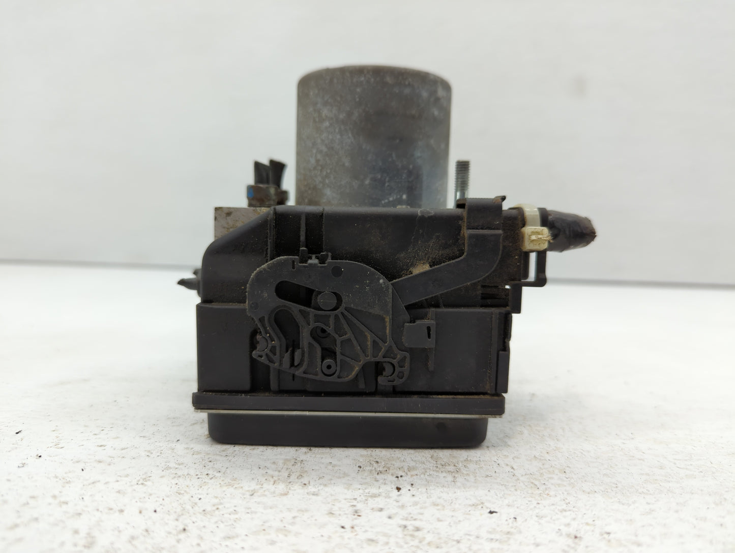 2009-2010 Subaru Forester ABS Pump Control Module Replacement P/N:275309C002 27536SC002, 27536SC003 Fits Fits 2009 2010 OEM 