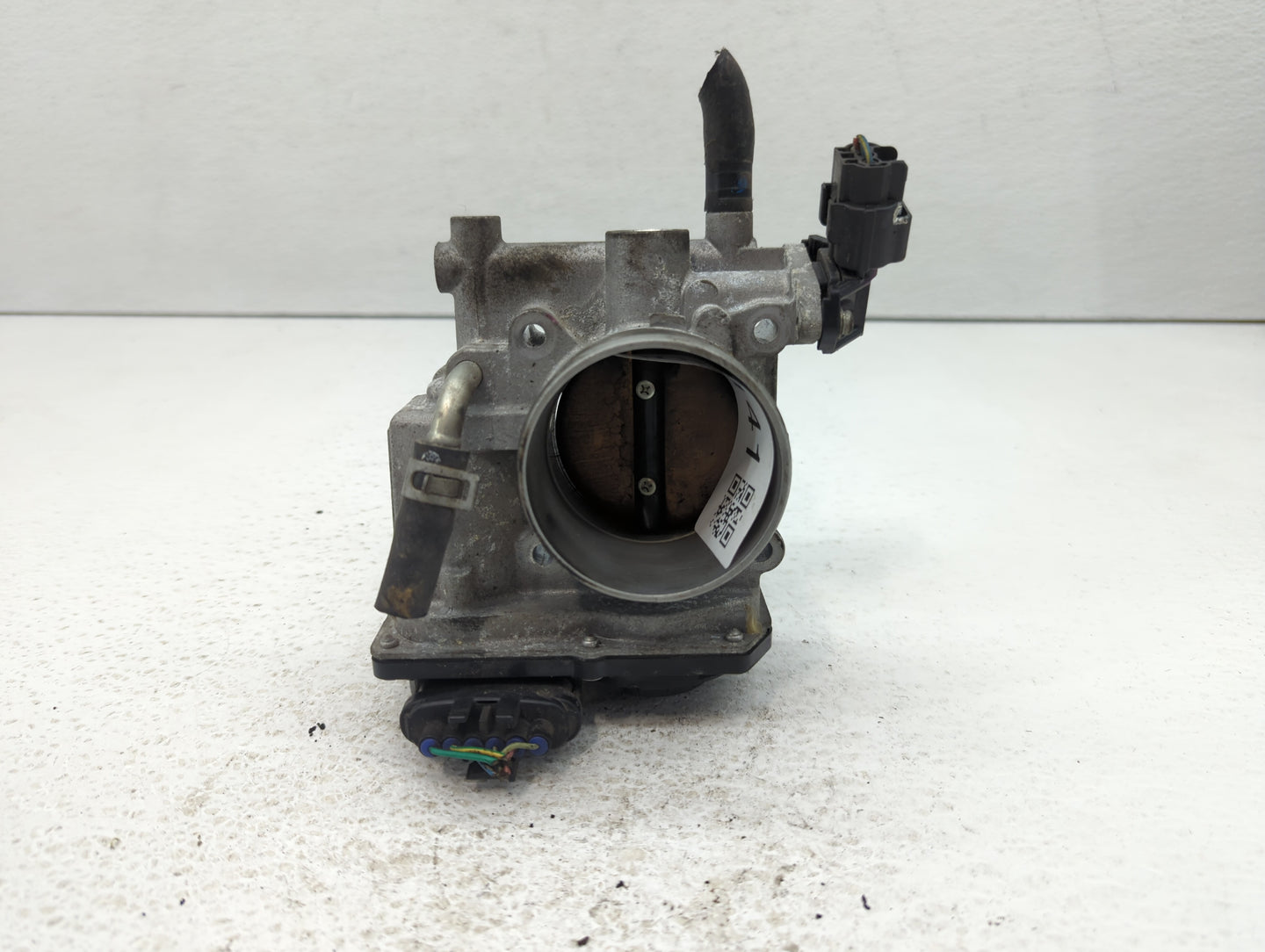 2010 Subaru Forester Throttle Body P/N:5M22 0862 Fits Fits 2006 2007 2008 2009 OEM Used Auto Parts - Oemusedautoparts1.com