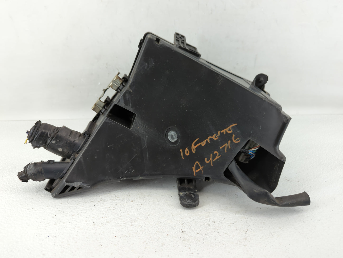 2010-2013 Subaru Forester Fusebox Fuse Box Panel Relay Module P/N:MB100200B Fits Fits 2010 2011 2012 2013 OEM Used Auto Part