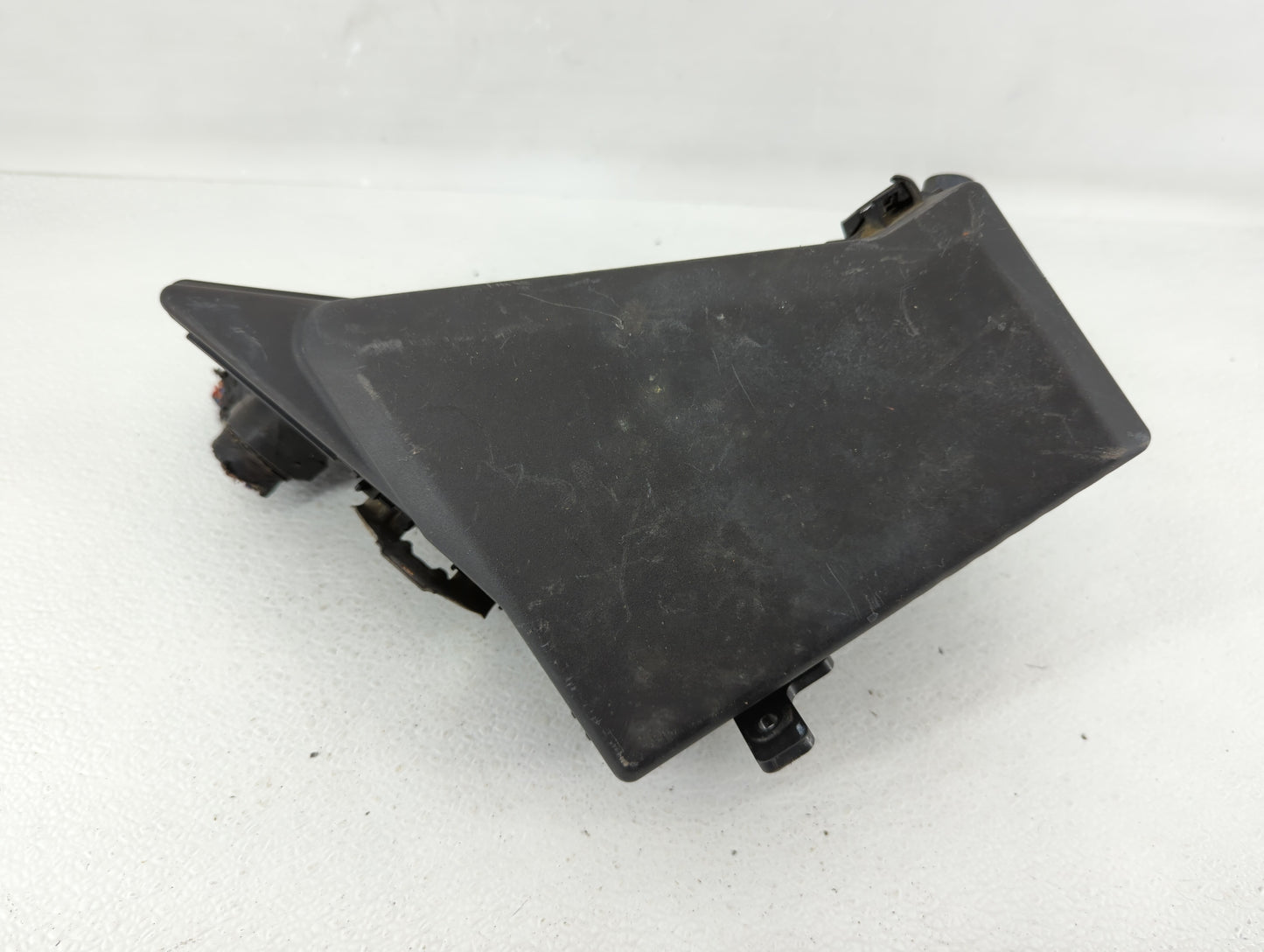 2010-2013 Subaru Forester Fusebox Fuse Box Panel Relay Module P/N:MB100200B Fits Fits 2010 2011 2012 2013 OEM Used Auto Part