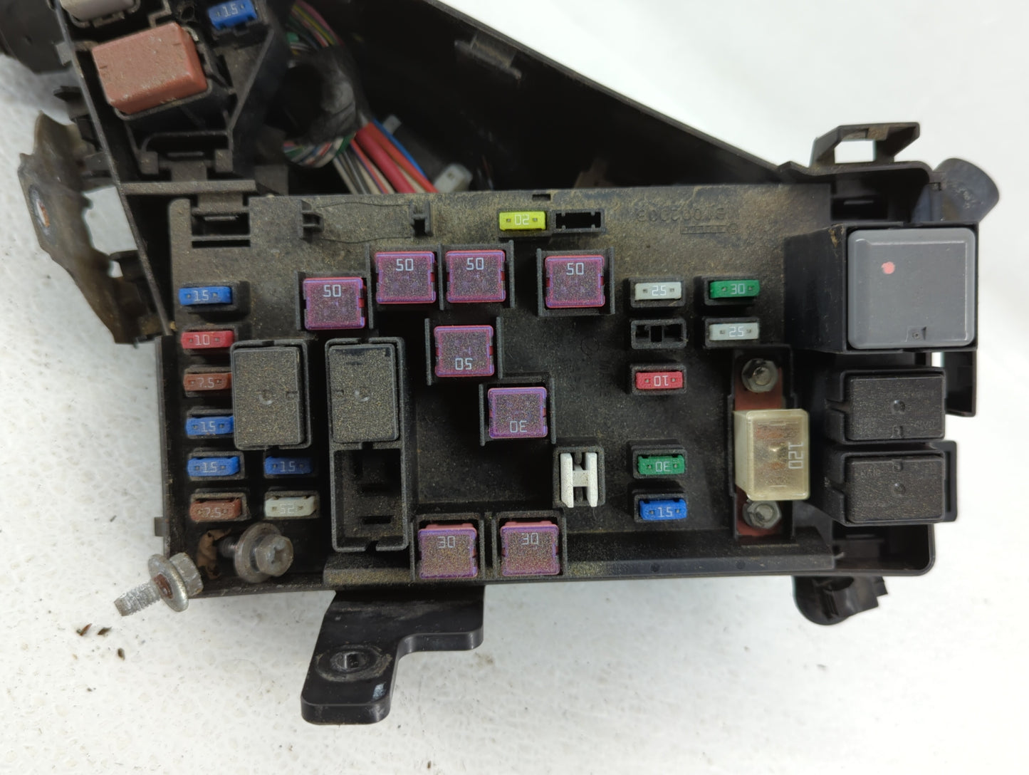 2010-2013 Subaru Forester Fusebox Fuse Box Panel Relay Module P/N:MB100200B Fits Fits 2010 2011 2012 2013 OEM Used Auto Part