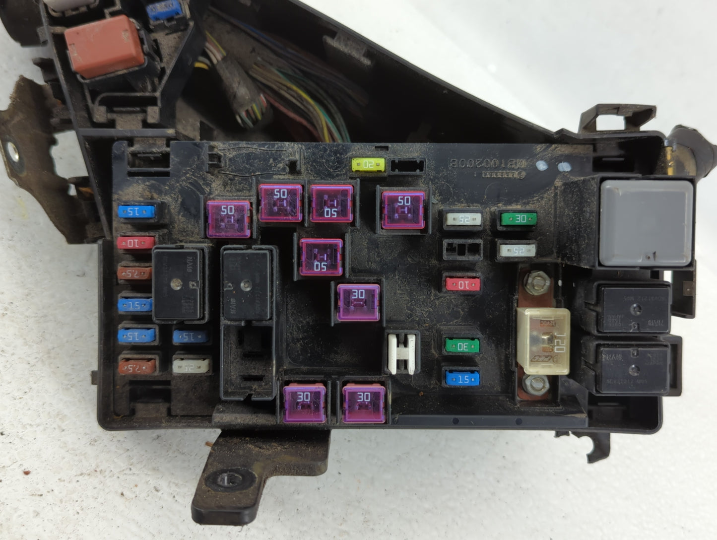 2010-2013 Subaru Forester Fusebox Fuse Box Panel Relay Module P/N:MB100200B Fits Fits 2010 2011 2012 2013 OEM Used Auto Part
