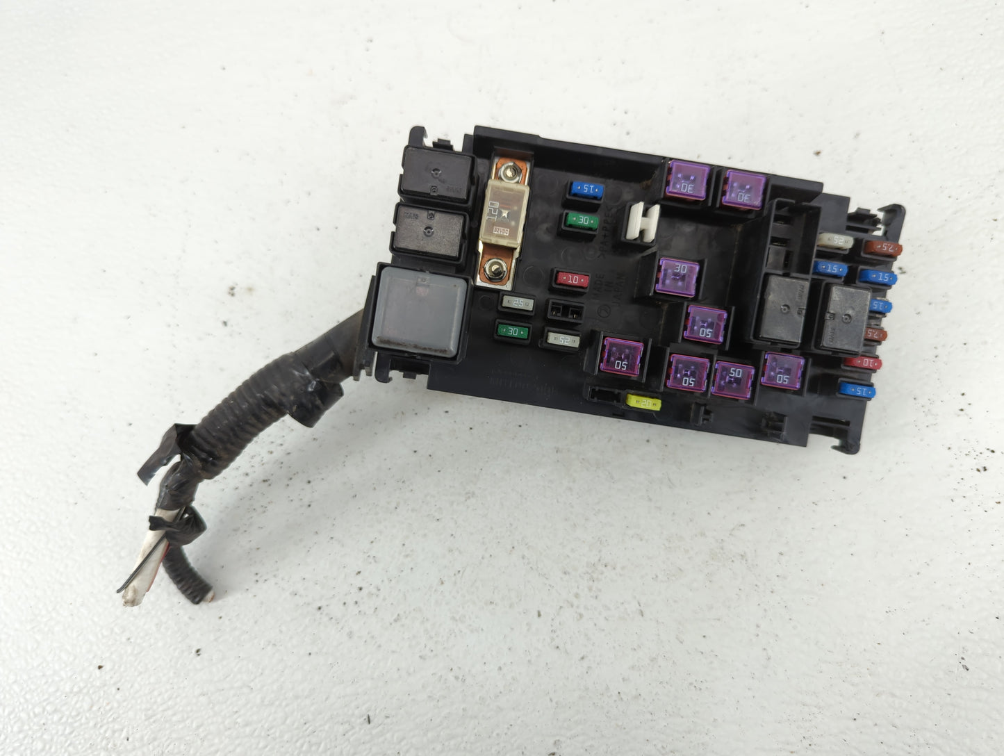 2010-2013 Subaru Forester Fusebox Fuse Box Panel Relay Module P/N:82241FG010 MB100200B Fits Fits 2010 2011 2012 2013 OEM Use