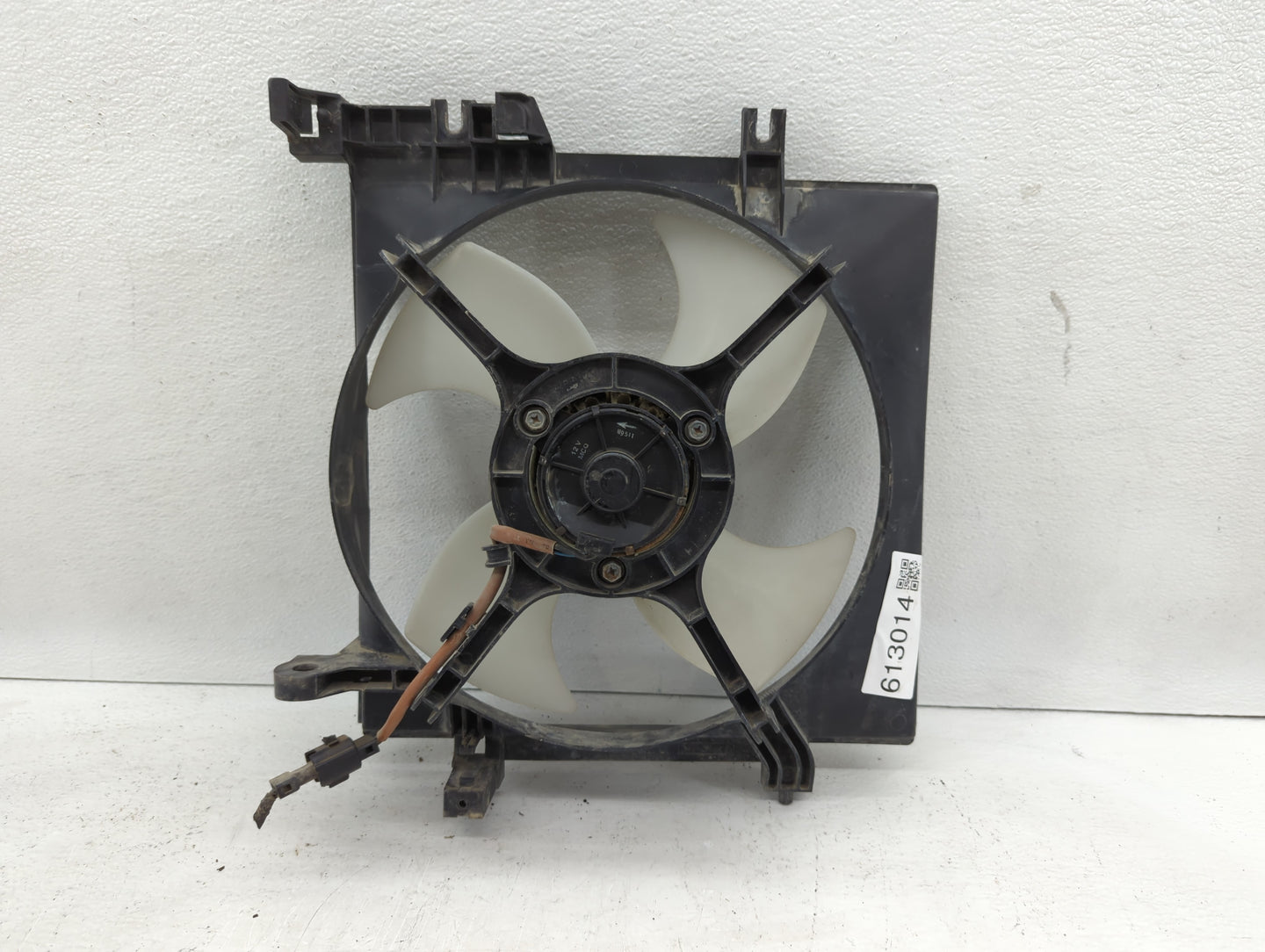 Subaru Forester Left Radiator Fan Motor Assembly Cream - Oemusedautoparts1.com