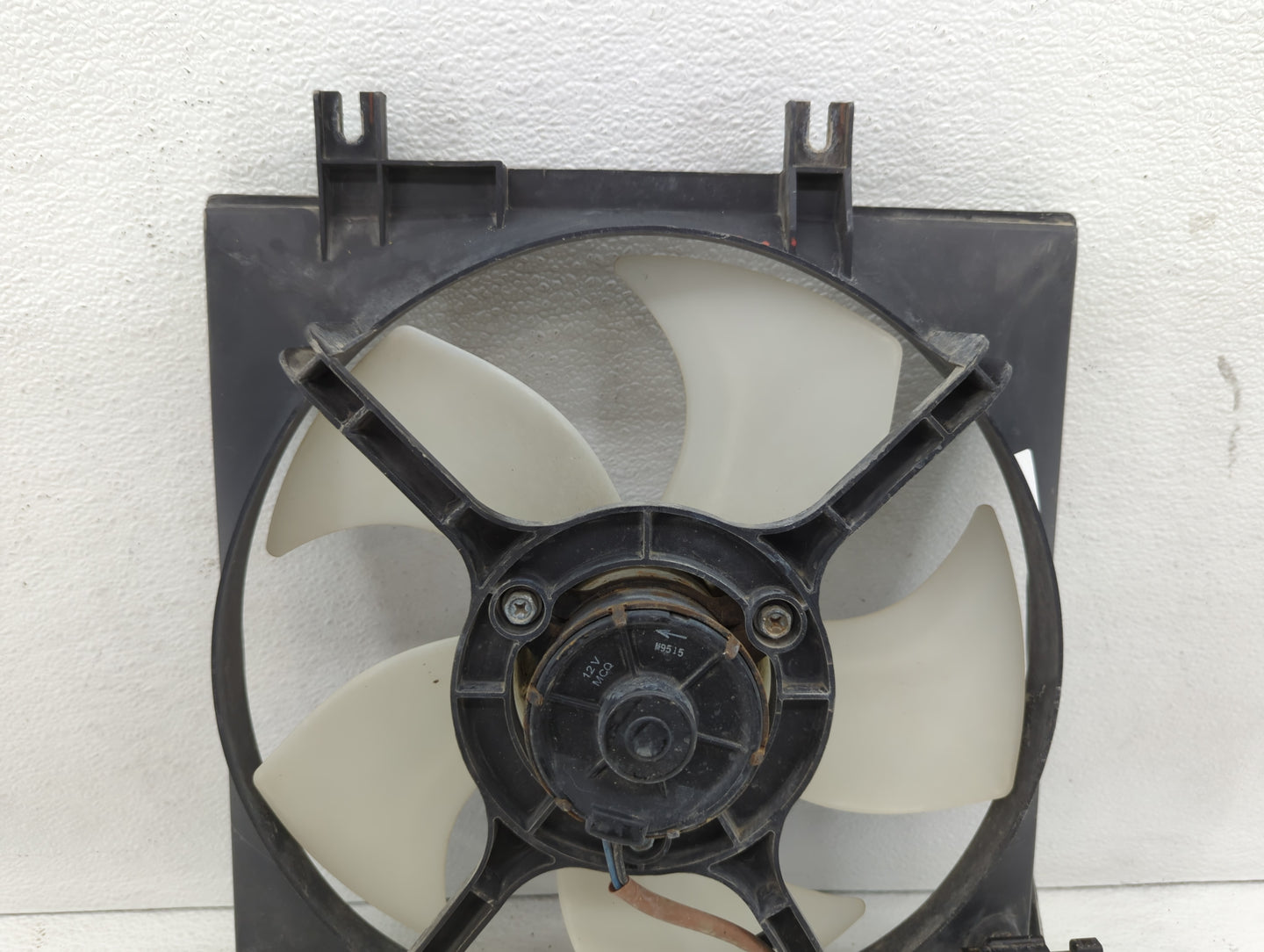 Subaru Forester Left Radiator Fan Motor Assembly Cream 613015 - Oemusedautoparts1.com