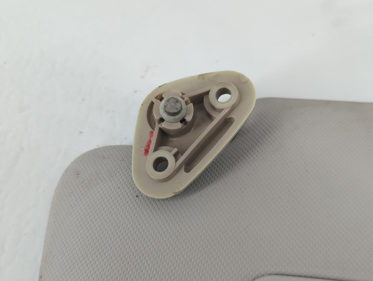 2010 Subaru Forester Sun Visor Shade Replacement Driver Left Mirror Fits OEM Used Auto Parts - Oemusedautoparts1.com