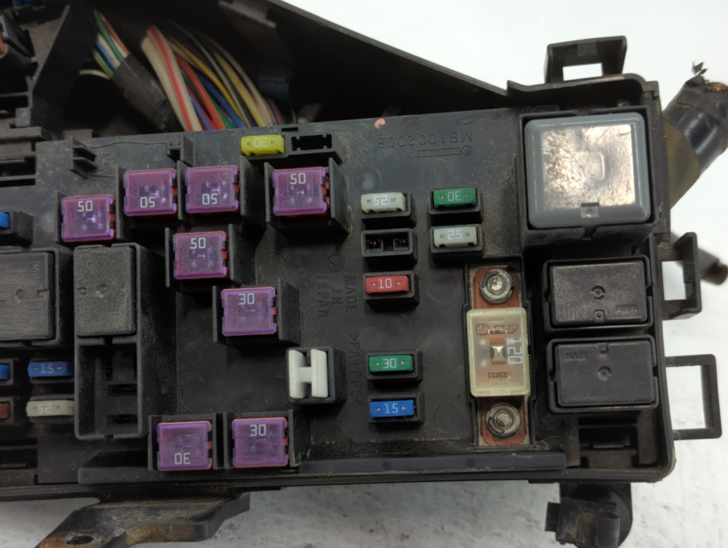 2010-2013 Subaru Forester Fusebox Fuse Box Panel Relay Module P/N:MB700200B Fits Fits 2010 2011 2012 2013 OEM Used Auto Part