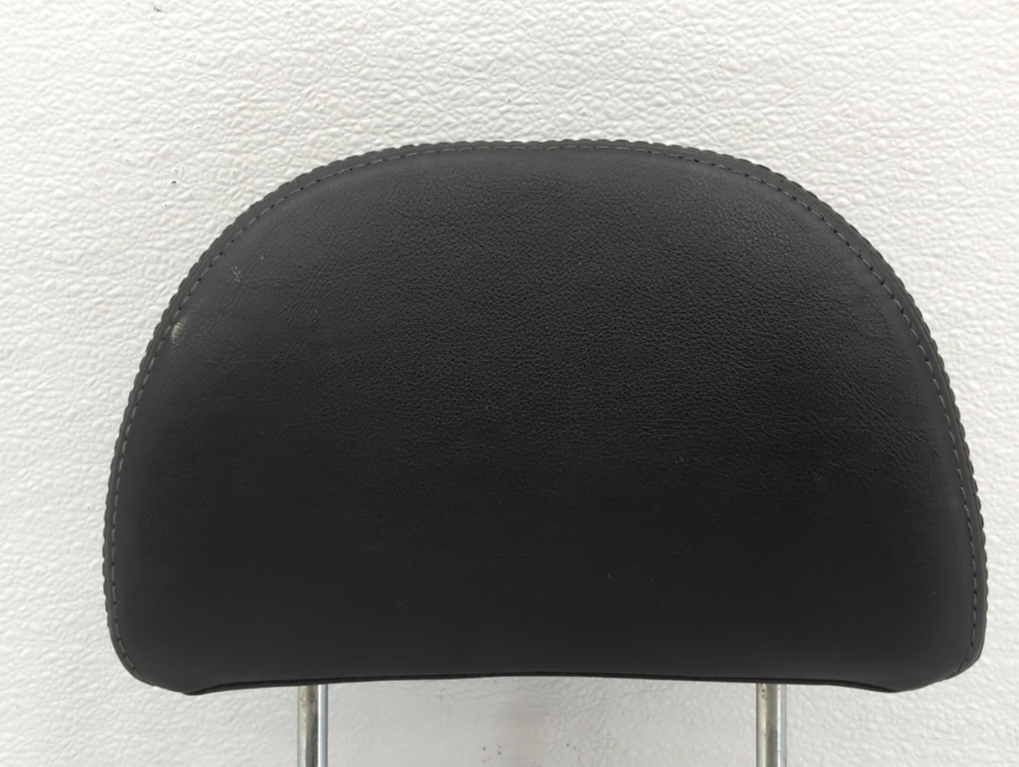 2010 Subaru Forester Headrest Head Rest Front Driver Passenger Seat Black - Oemusedautoparts1.com
