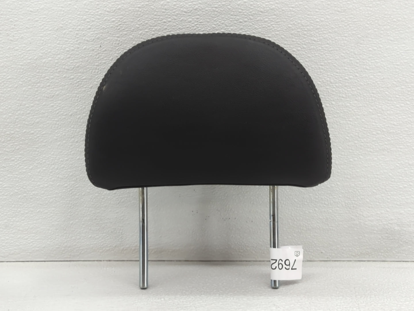 2010 Subaru Forester Headrest Head Rest Front Driver Passenger Seat Black - Oemusedautoparts1.com