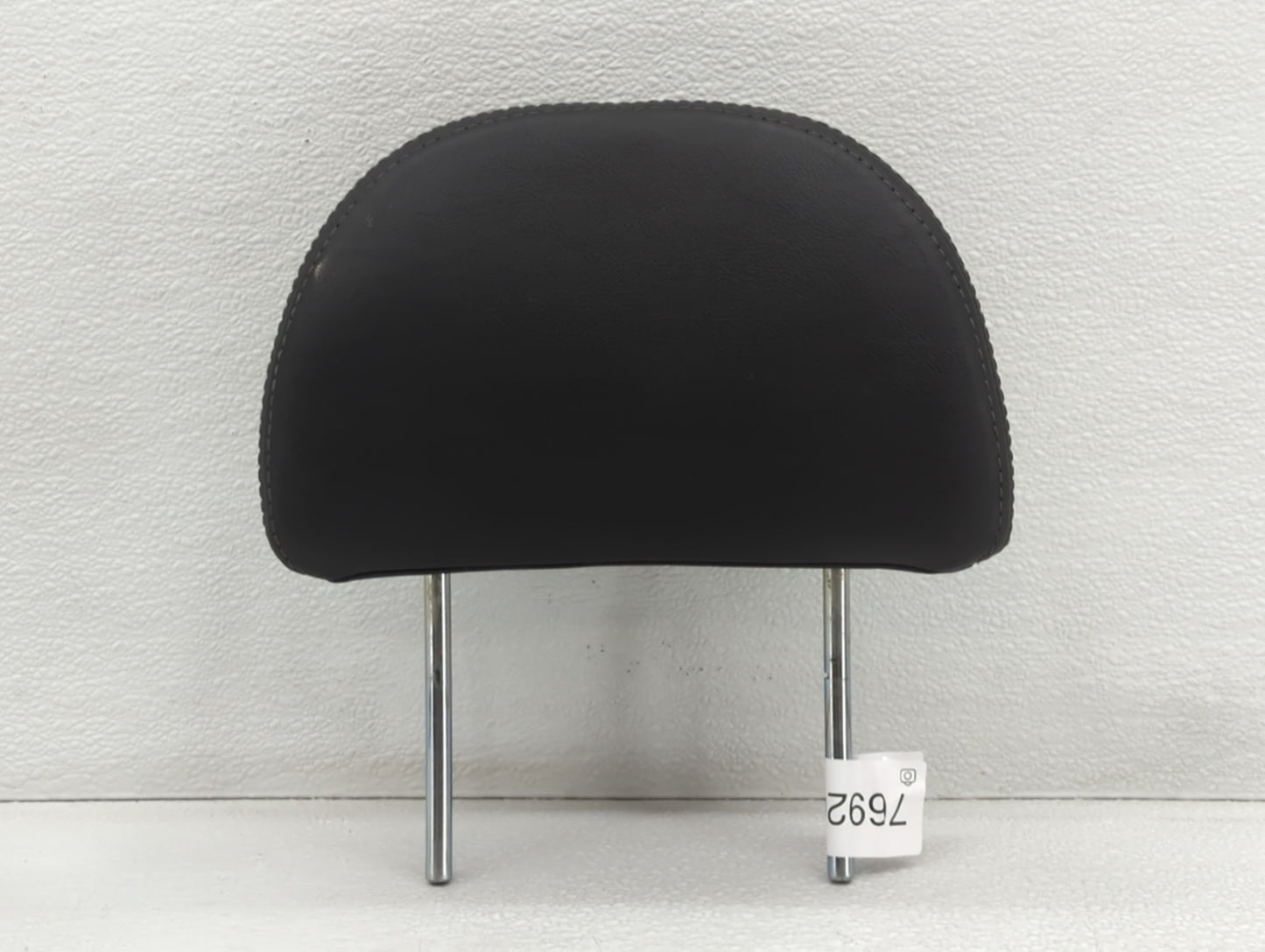 2010 Subaru Forester Headrest Head Rest Front Driver Passenger Seat Black - Oemusedautoparts1.com
