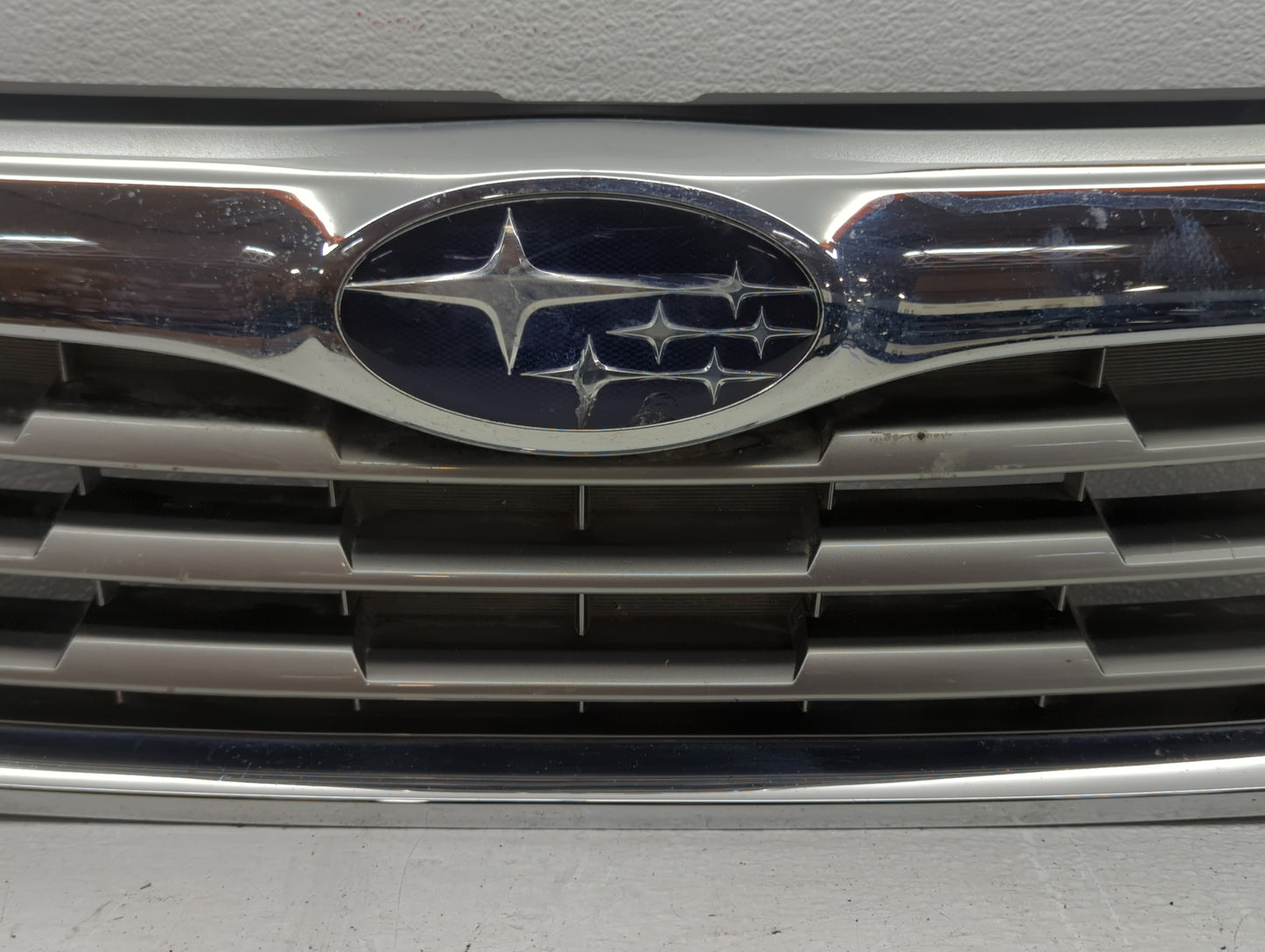2010 Subaru Forester Front Grille Bumper Not Included - Oemusedautoparts1.com