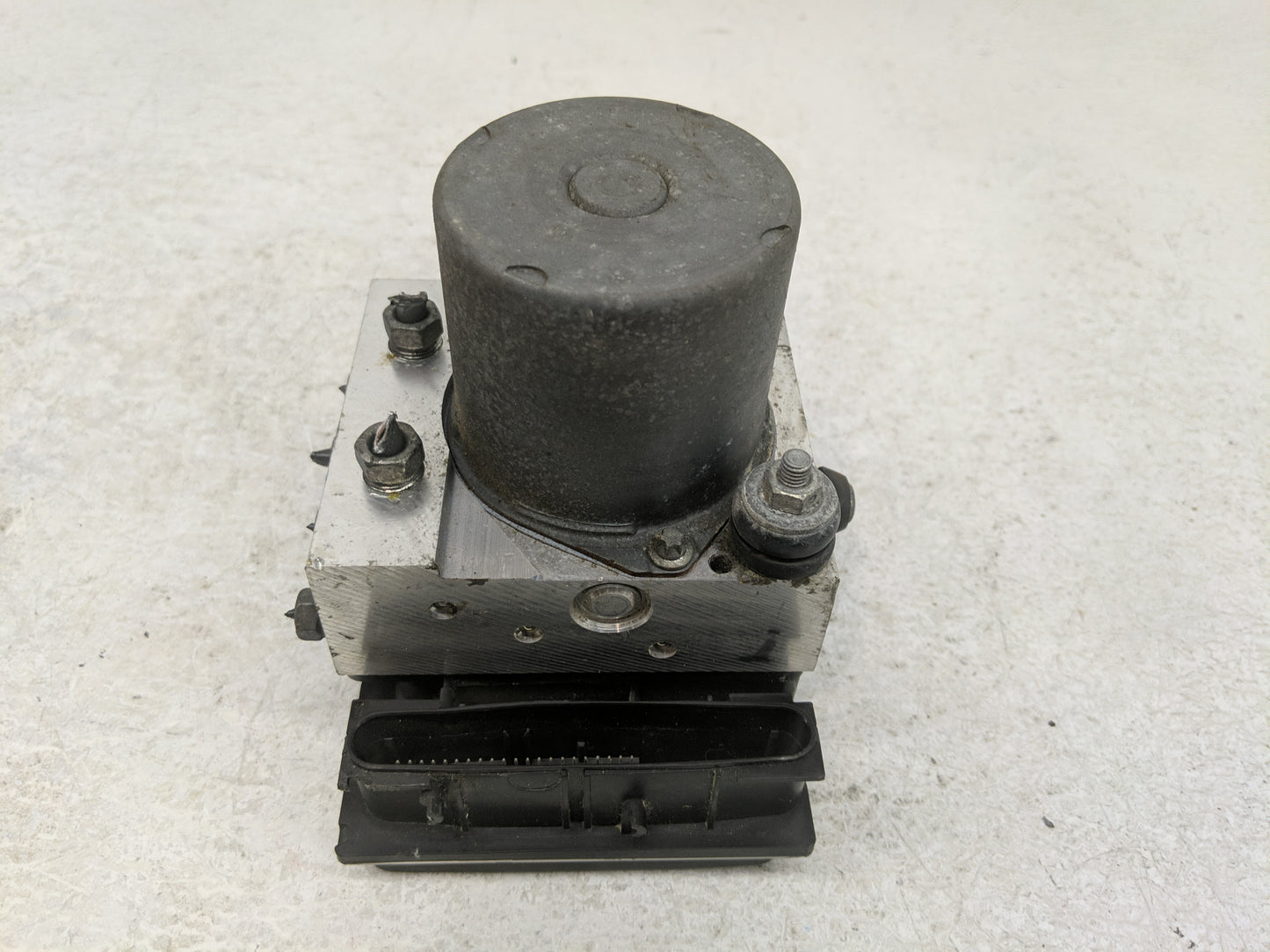 2008-2011 Subaru Impreza ABS Pump Control Module Replacement P/N:265 251 513 Fits Fits 2008 2009 2010 2011 OEM Used Auto Par