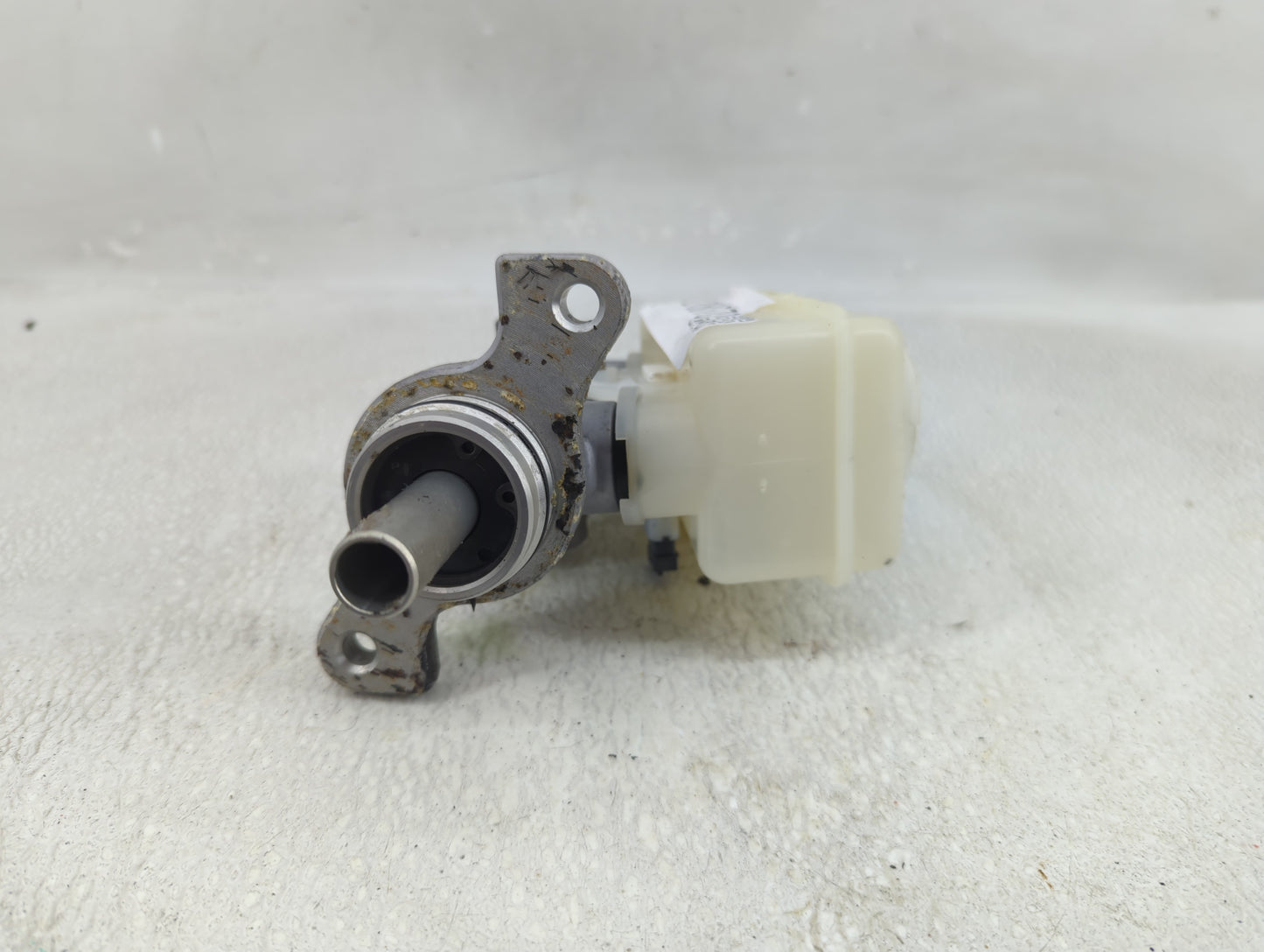 2008-2014 Subaru Impreza Brake Master Cylinder - Oemusedautoparts1.com