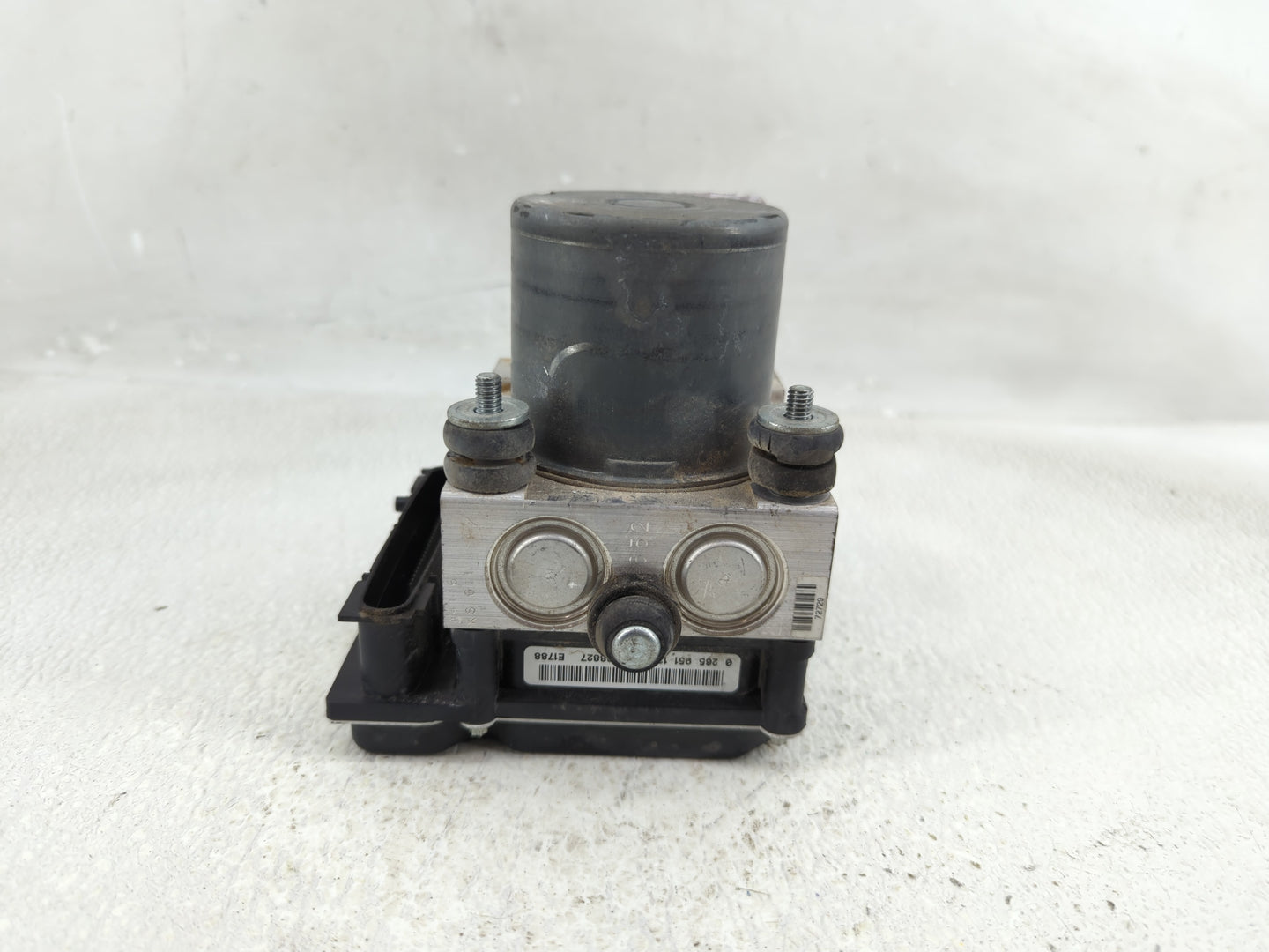 2010 Subaru Impreza Throttle Body P/N:27536FG040 Fits OEM Used Auto Parts - Oemusedautoparts1.com