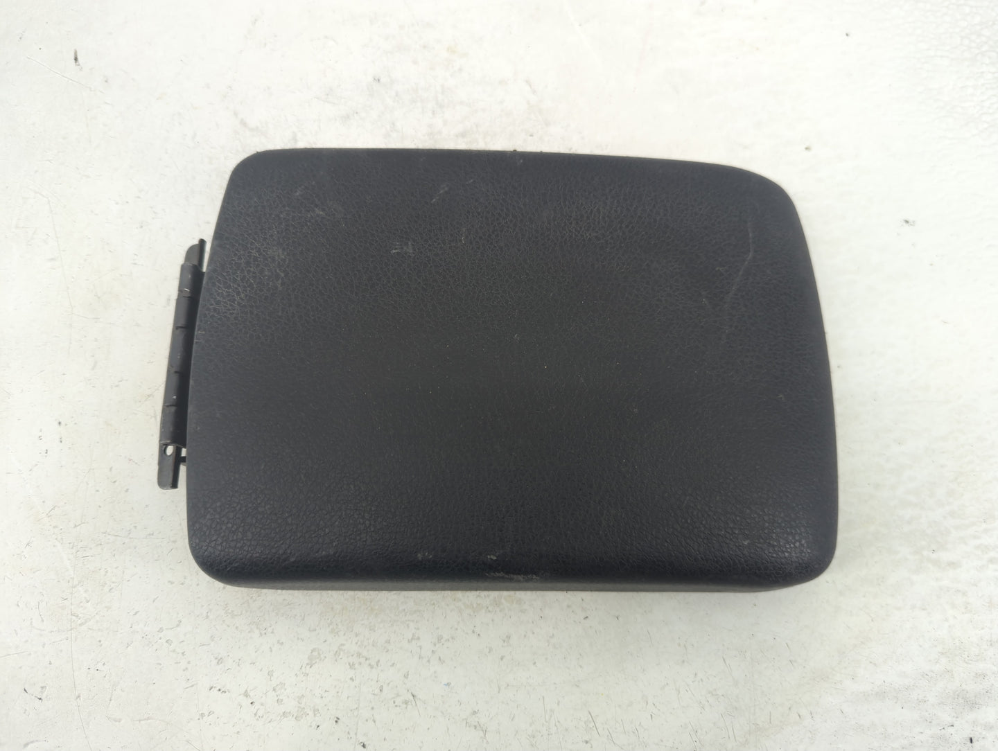 2010 Subaru Impreza Center Console Armrest Cover Lid Fits OEM Used Auto Parts - Oemusedautoparts1.com