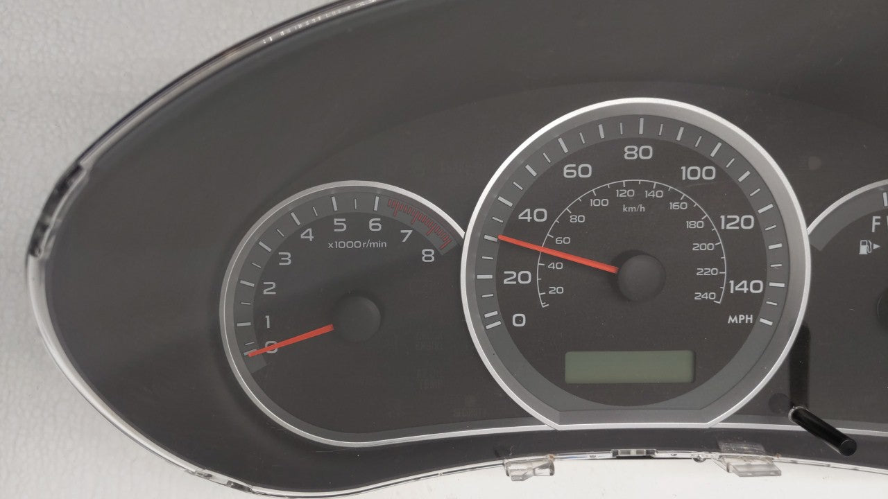 2010-2011 Subaru Impreza Instrument Cluster Speedometer Gauges P/N:85003FG760 Fits Fits 2010 2011 OEM Used Auto Parts - Oemu