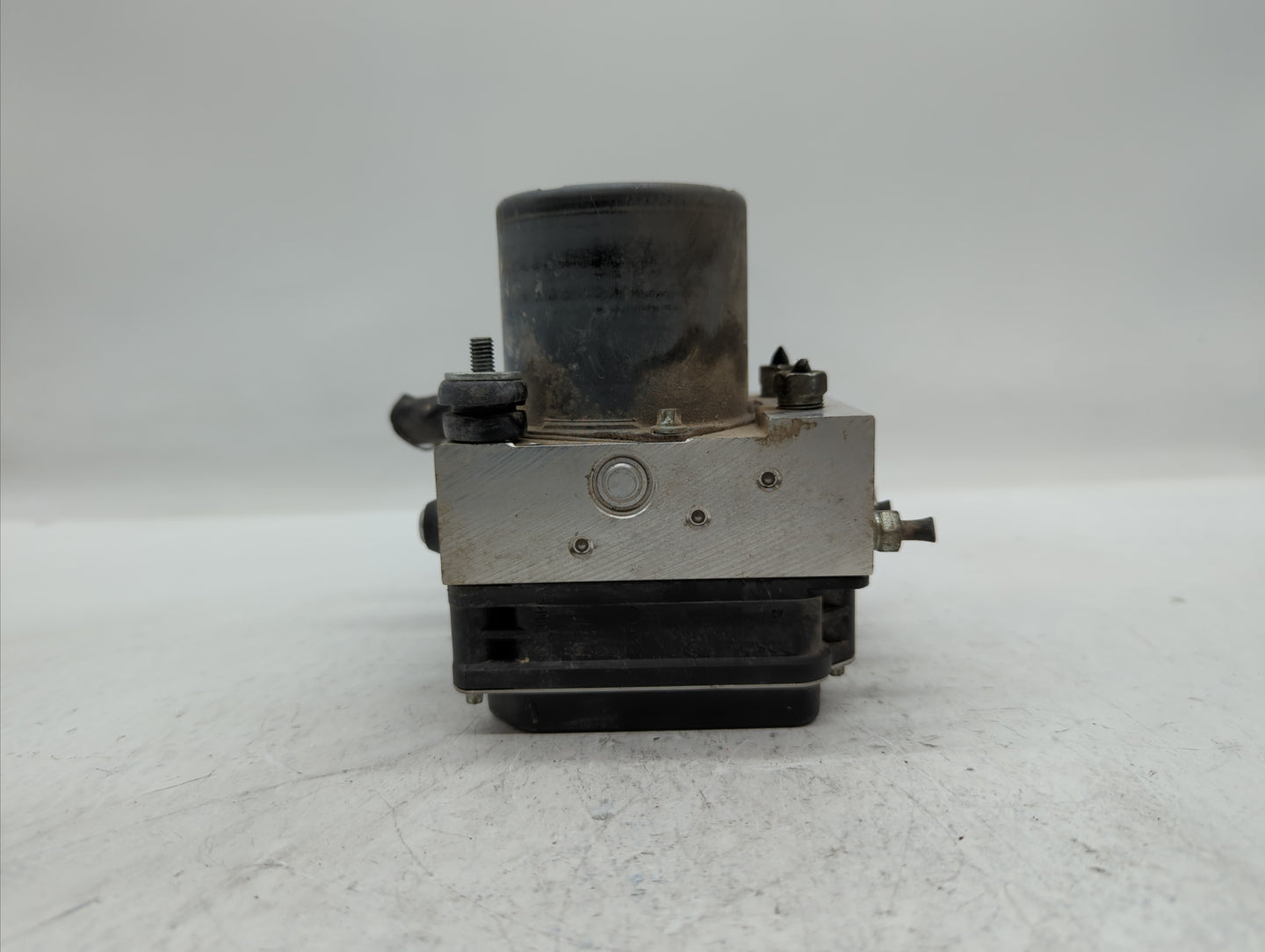 2008-2011 Subaru Impreza ABS Pump Control Module Replacement P/N:27536FG001 Fits Fits 2008 2009 2010 2011 OEM Used Auto Part