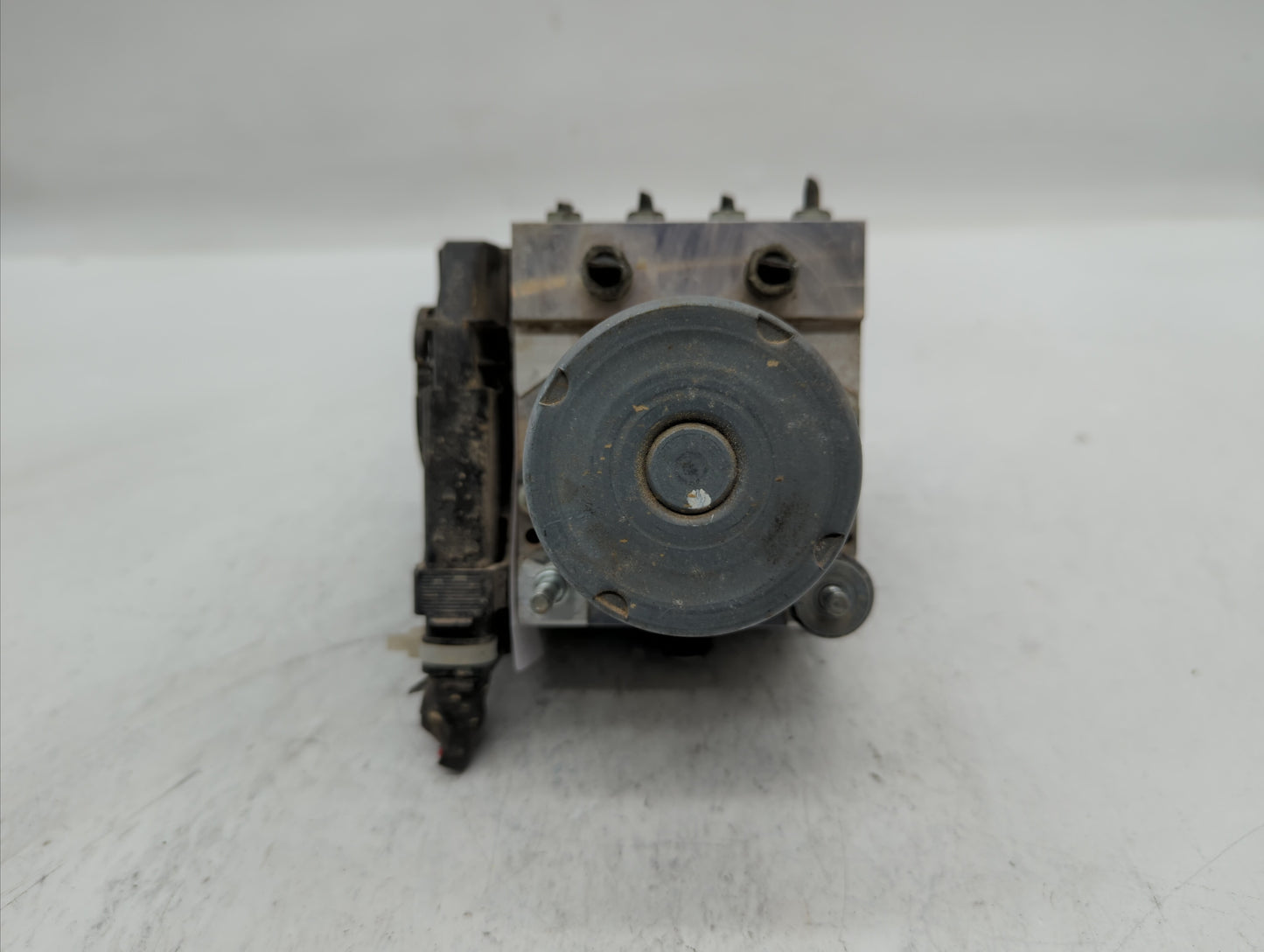 2008-2011 Subaru Impreza ABS Pump Control Module Replacement P/N:27536FG001 Fits Fits 2008 2009 2010 2011 OEM Used Auto Part