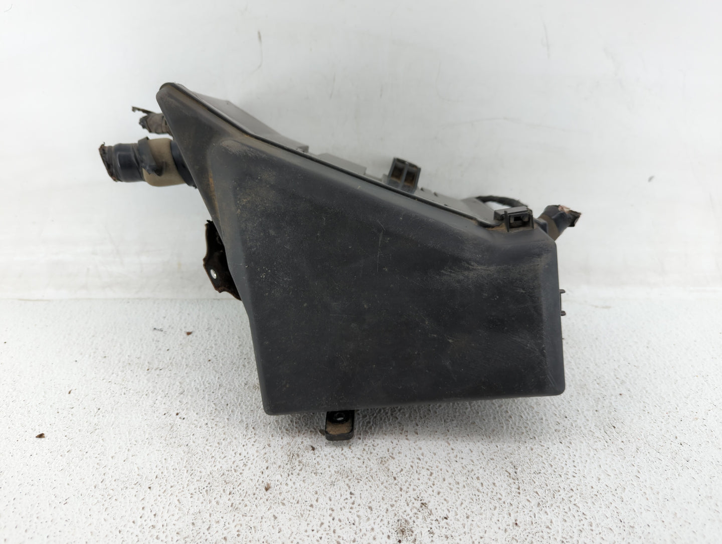 2008-2011 Subaru Impreza Fusebox Fuse Box Panel Relay Module P/N:MB502095B MB502071B, MB100200B Fits Fits 2008 2009 2010 201