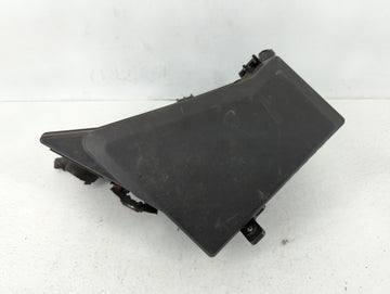2008-2011 Subaru Impreza Fusebox Fuse Box Panel Relay Module P/N:MB100200B Fits Fits 2008 2009 2010 2011 OEM Used Auto Parts
