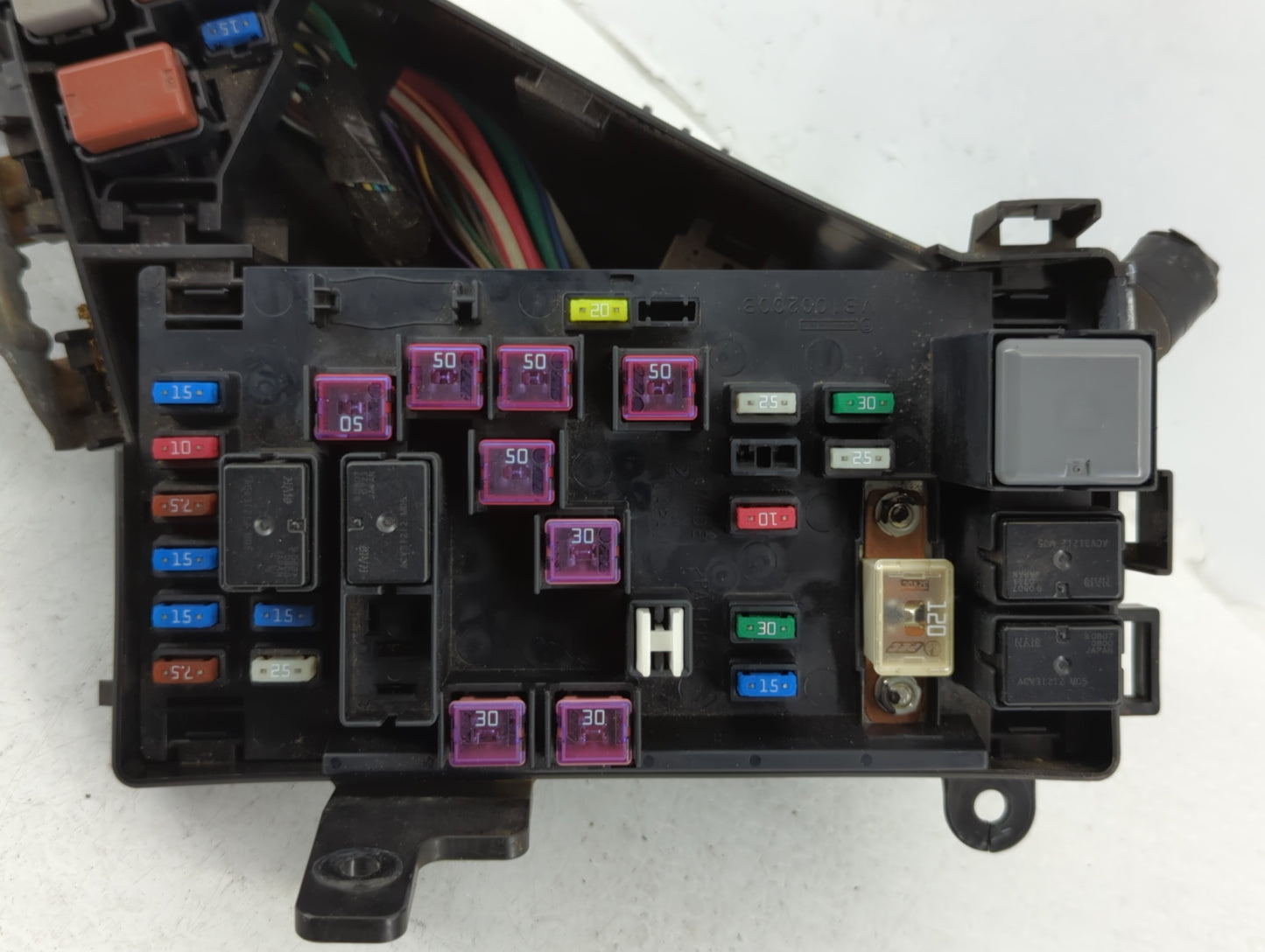 2008-2011 Subaru Impreza Fusebox Fuse Box Panel Relay Module P/N:MB100200B Fits Fits 2008 2009 2010 2011 OEM Used Auto Parts