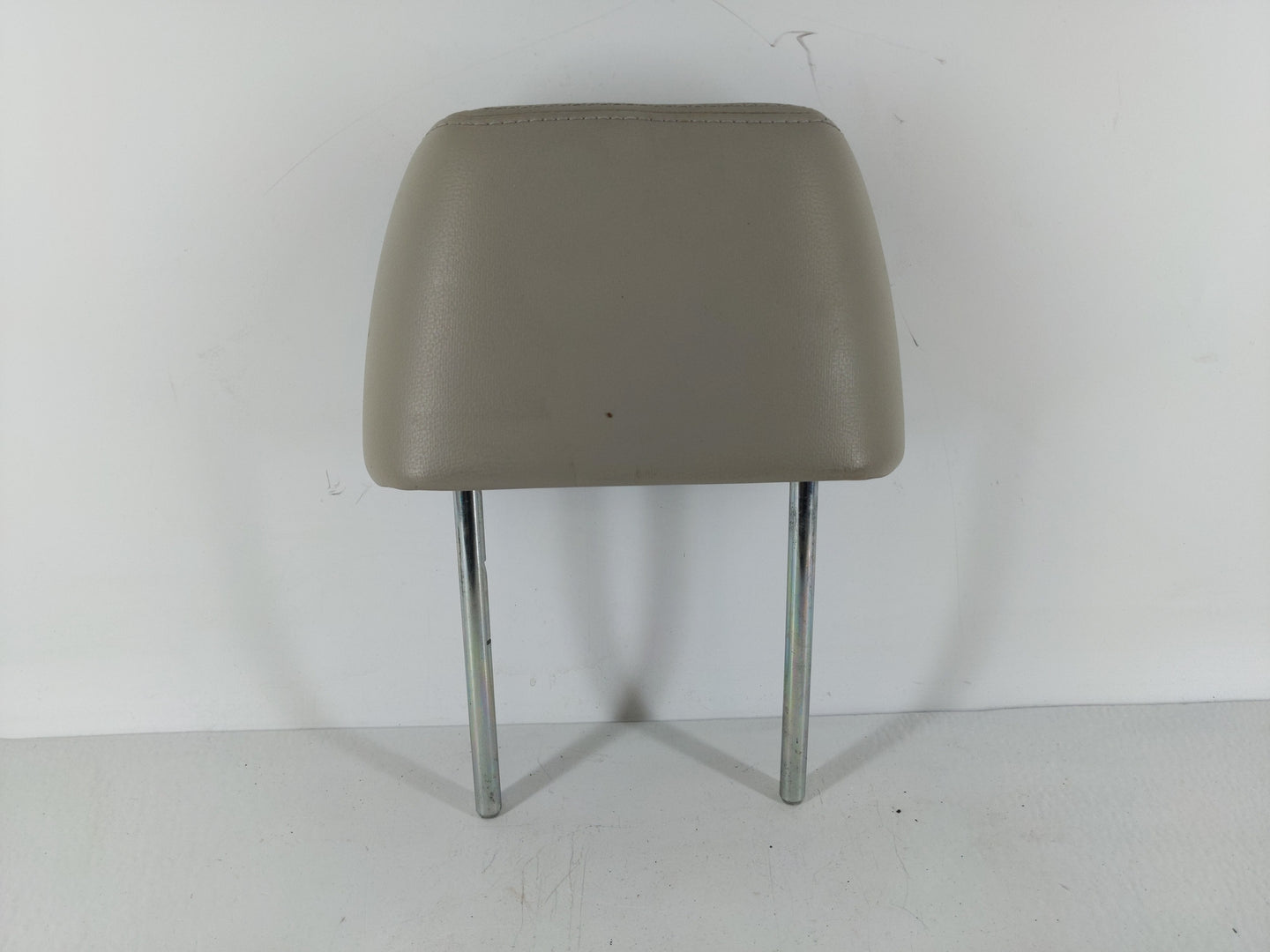 2010 Subaru Legacy Headrest Head Rest Front Driver Passenger Seat Fits OEM Used Auto Parts - Oemusedautoparts1.com