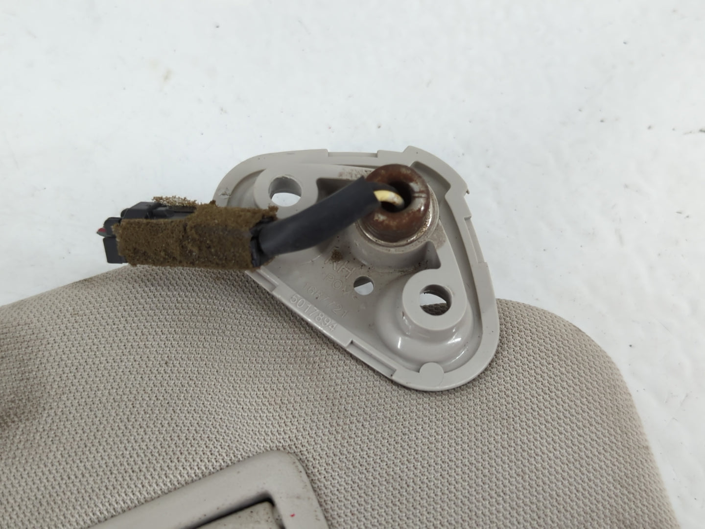 2010-2014 Subaru Legacy Sun Visor Shade Replacement Passenger Right Mirror Fits Fits 2010 2011 2012 2013 2014 OEM Used Auto 