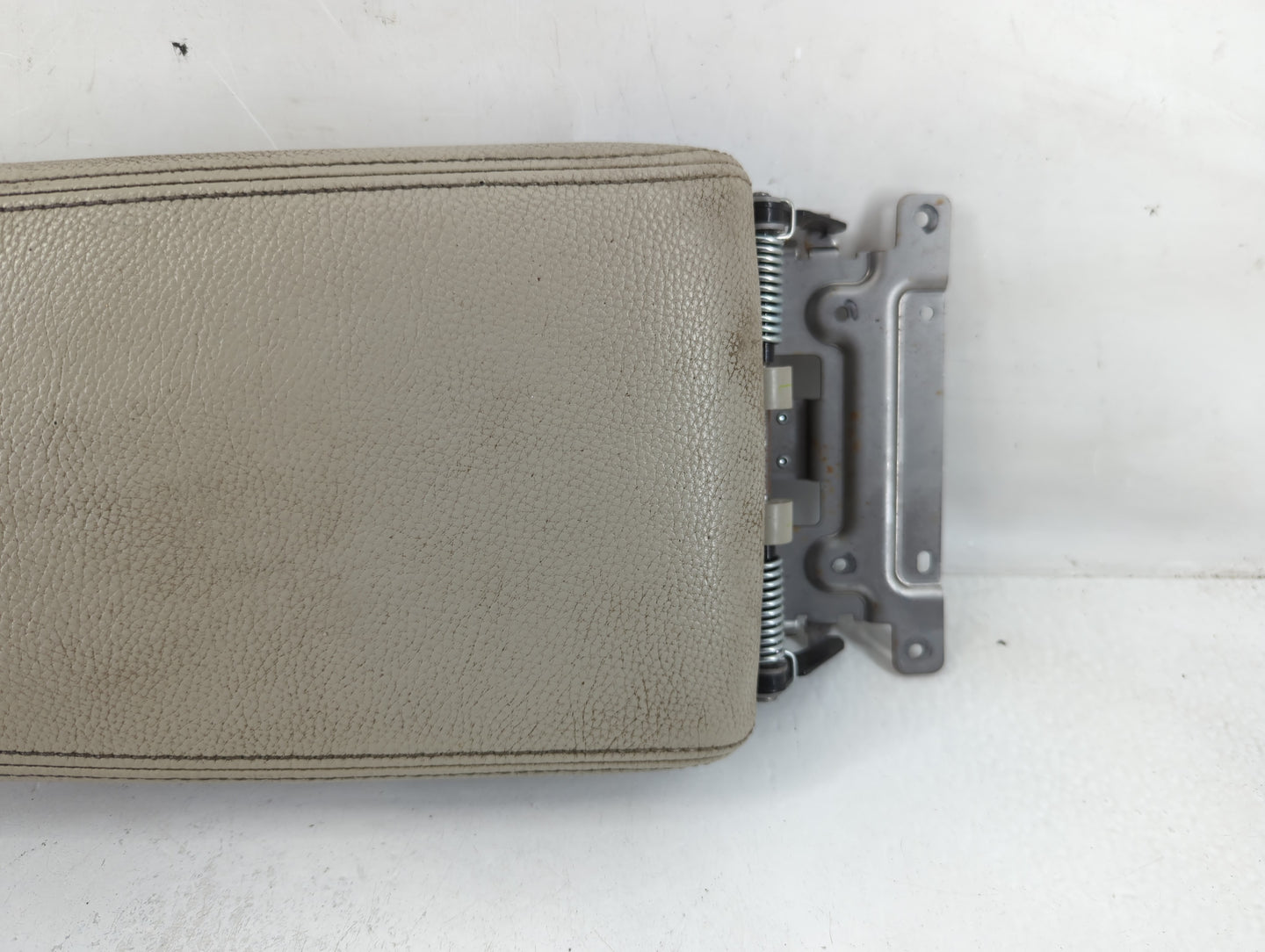 2010-2012 Subaru Legacy Center Console Armrest Cover Lid Fits Fits 2010 2011 2012 OEM Used Auto Parts - Oemusedautoparts1.co