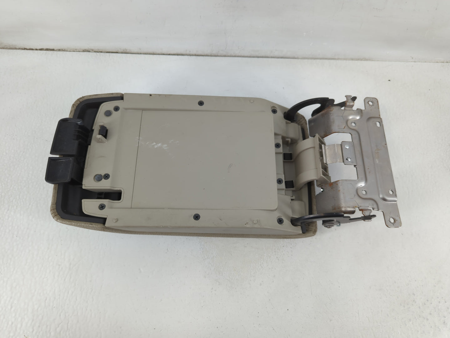 2010-2012 Subaru Legacy Center Console Armrest Cover Lid Fits Fits 2010 2011 2012 OEM Used Auto Parts - Oemusedautoparts1.co